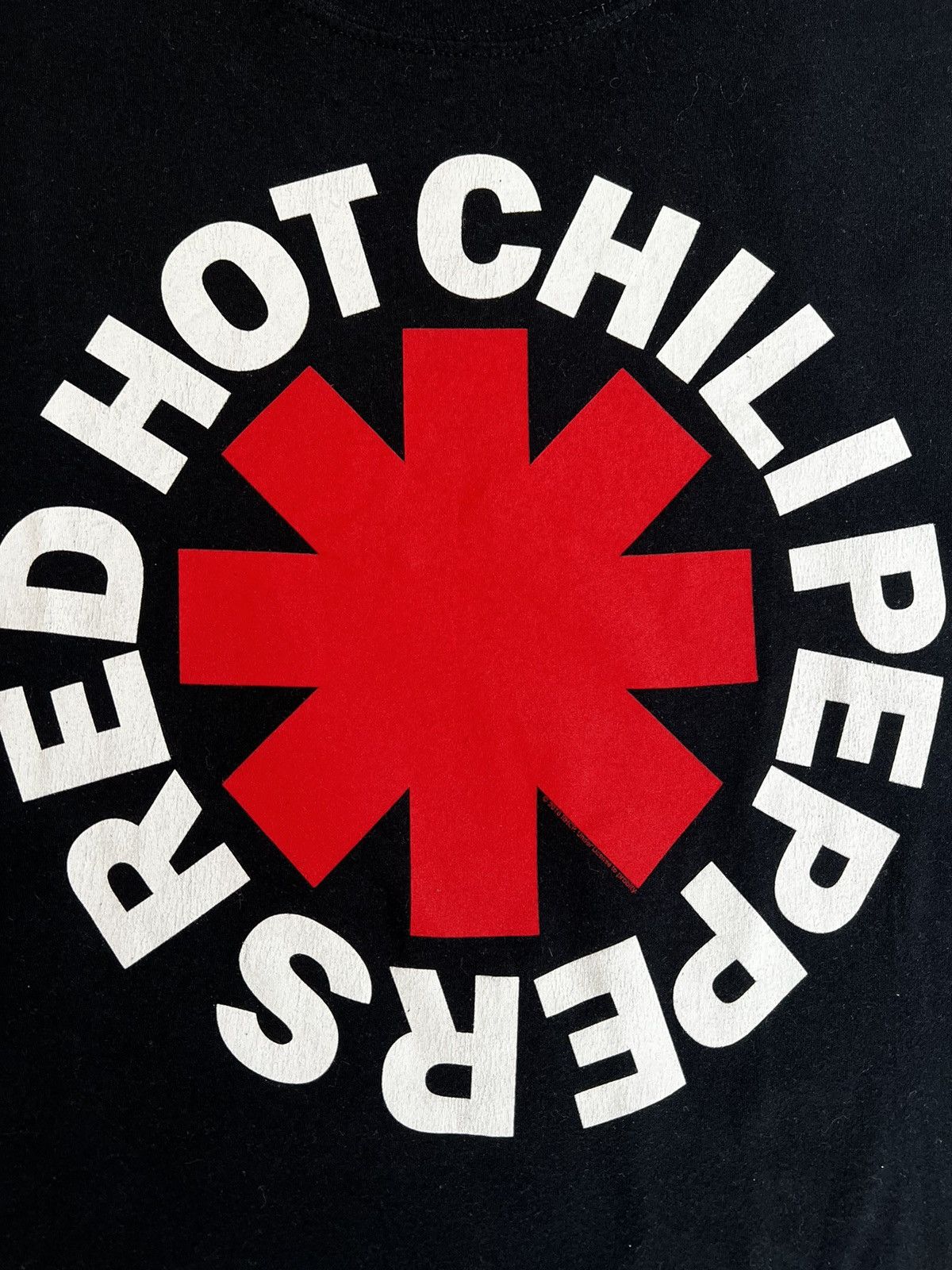 Gildan Red Hot Chili Pappeds Concert T-Shirt 2016 Size US XXL / EU 58 / 5 - 3 Thumbnail