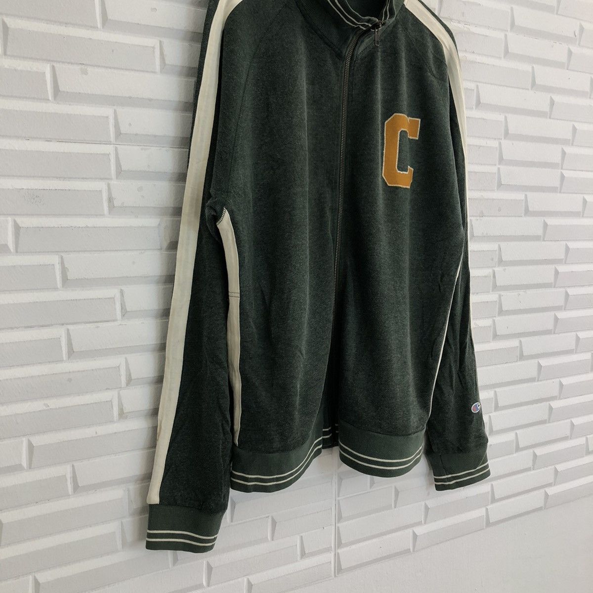Champion VINTAGE CHAMPION SPORTSWEAR BIG LOGO Size US XL / EU 56 / 4 - 4 Thumbnail