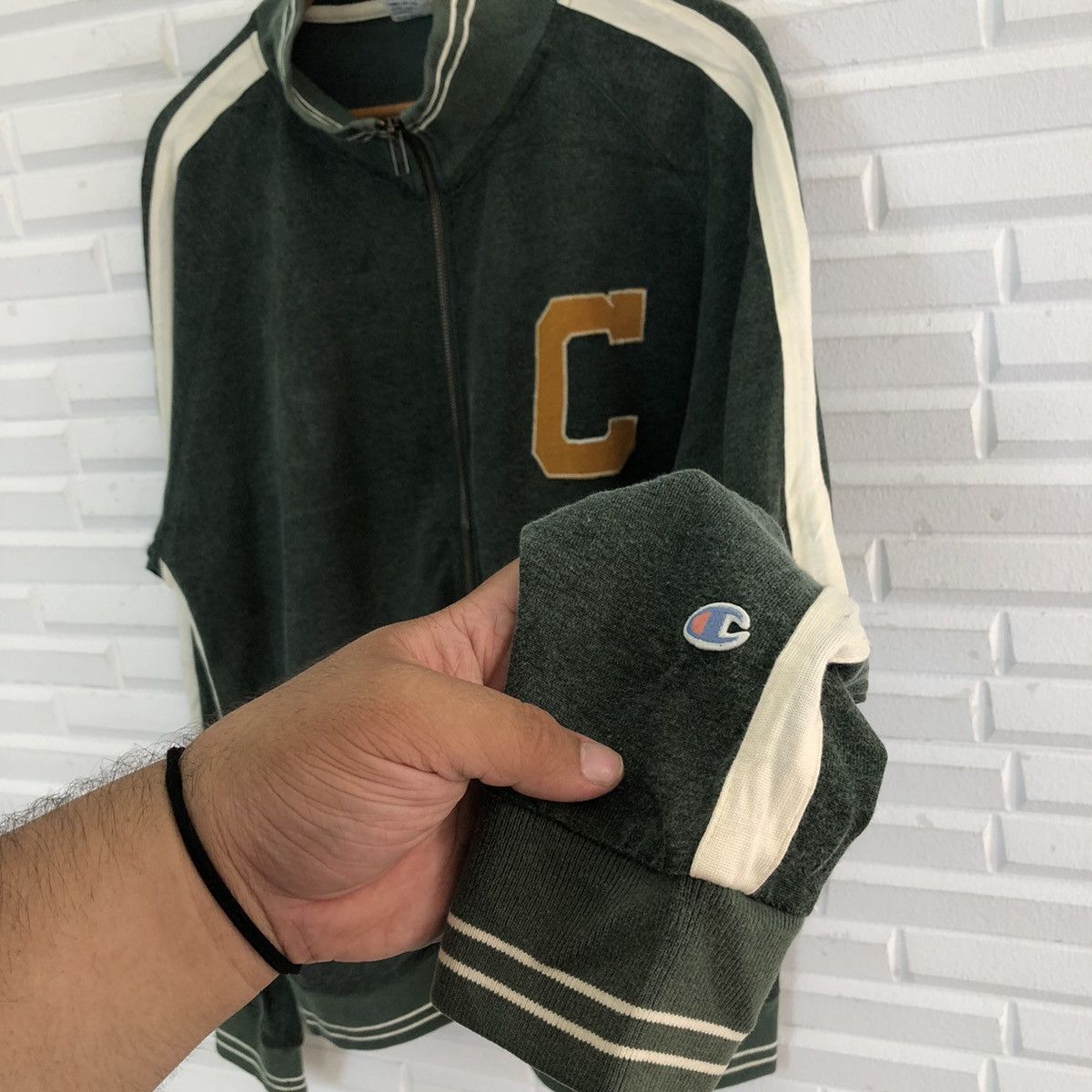 Champion VINTAGE CHAMPION SPORTSWEAR BIG LOGO Size US XL / EU 56 / 4 - 5 Thumbnail