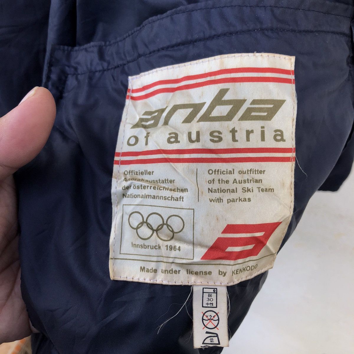 Japanese Brand VINTAGE ANBA OF AUSTRIA OLYMPIC INNSBRUCK 1994 by KENKODO Size US M / EU 48-50 / 2 - 14 Thumbnail
