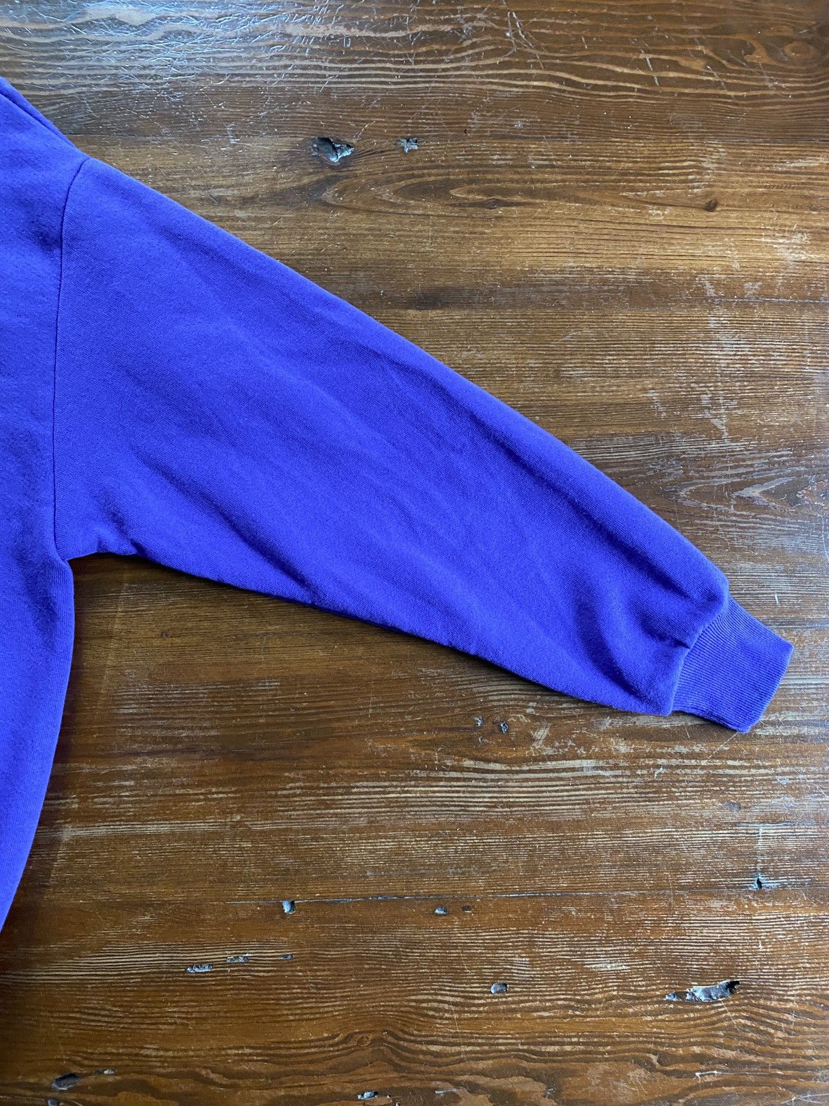 Vintage Vintage 90’s Bald Eagle Big Image Purple Crewneck Sweatshirt Size US L / EU 52-54 / 3 - 13 Thumbnail