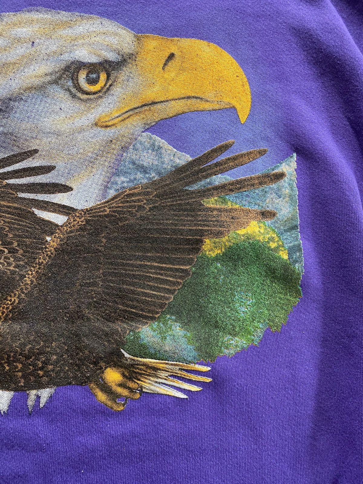 Vintage Vintage 90’s Bald Eagle Big Image Purple Crewneck Sweatshirt Size US L / EU 52-54 / 3 - 6 Thumbnail