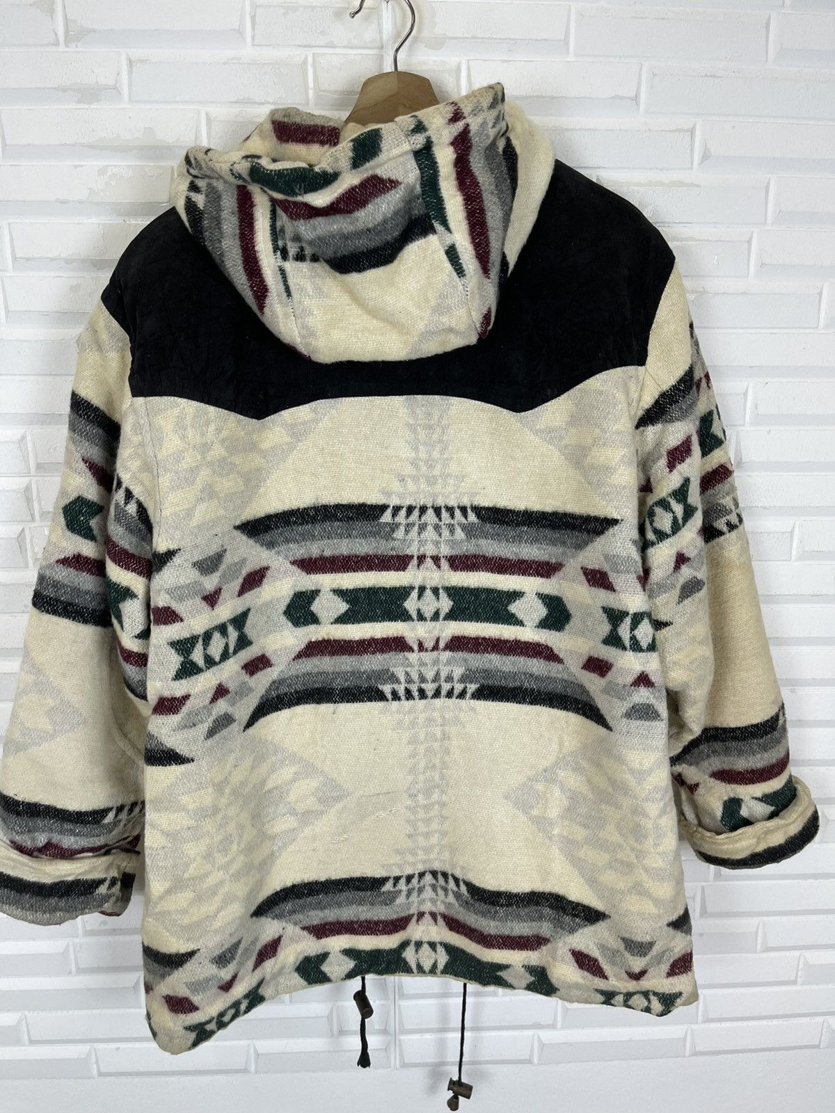 Vintage VINTAGE NAVAJO WOOL HOODIES JACKET MADE IN CANADA Size US L / EU 52-54 / 3 - 4 Thumbnail