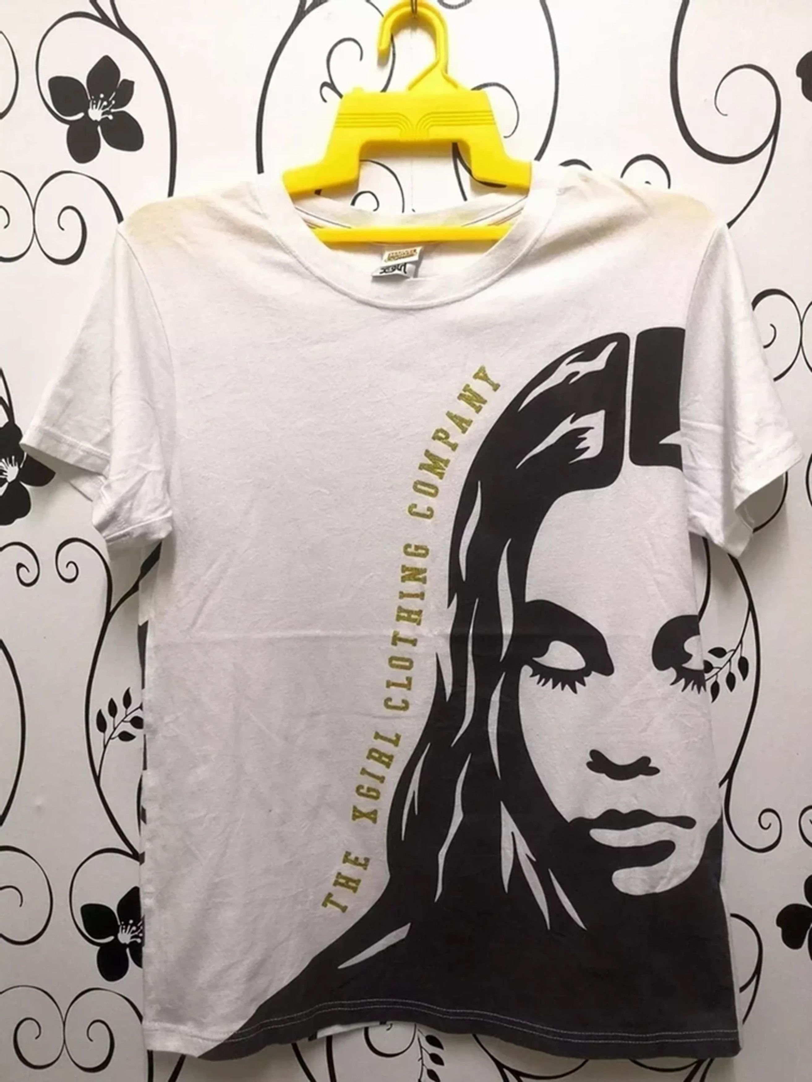 Japanese Brand X-girl X Marvel Spriderman T shirt Movie Anime Size US M / EU 48-50 / 2 - 1 Thumbnail