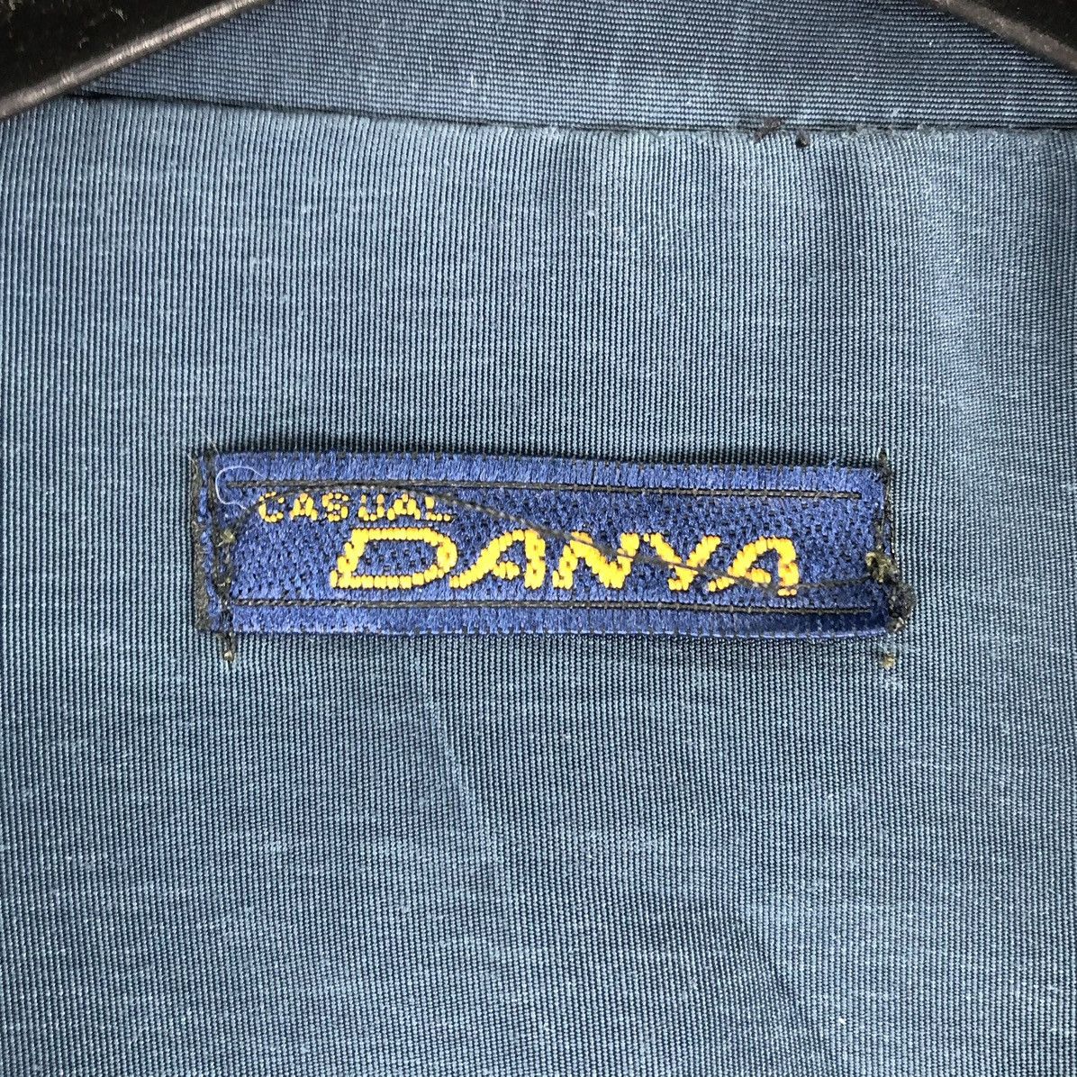 Vintage Vintage 90's Two Toned Embroidery Zipper Jacket by Danya Size US L / EU 52-54 / 3 - 13 Thumbnail
