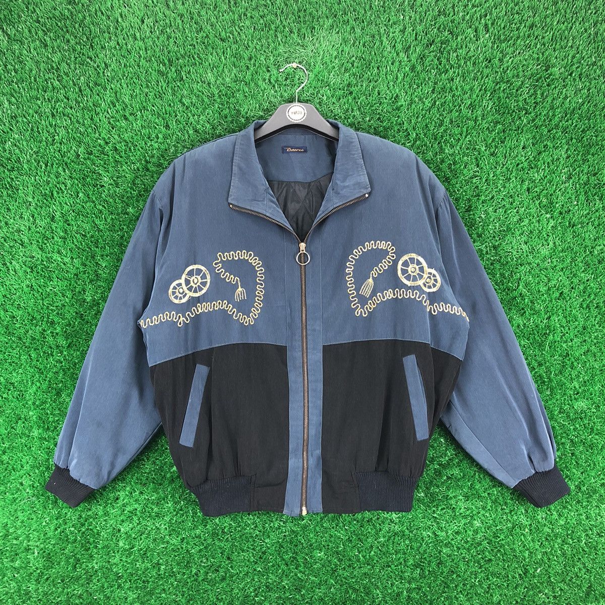 Vintage Vintage 90's Two Toned Embroidery Zipper Jacket by Danya Size US L / EU 52-54 / 3 - 1 Thumbnail