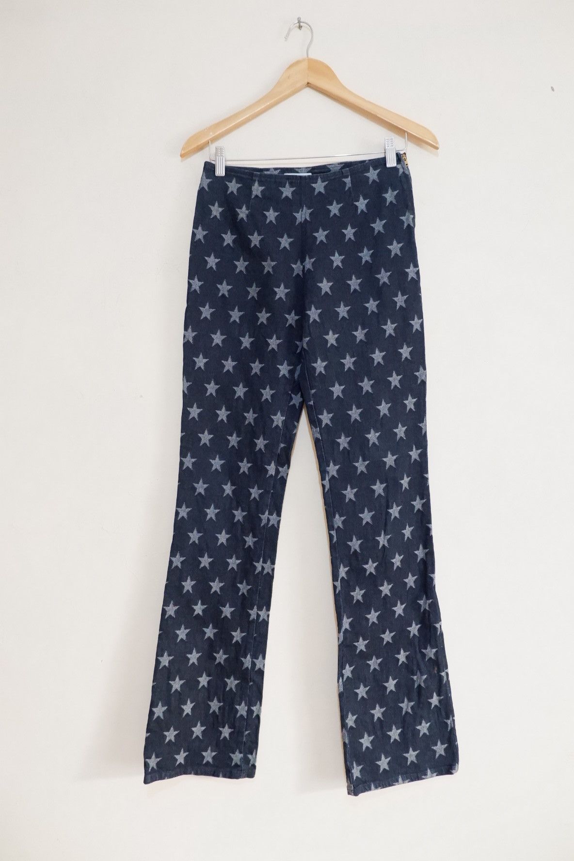 Moschino Vintage Moschino Star Jeans Bootcut wms Size US 30 / EU 46 - 1 Thumbnail
