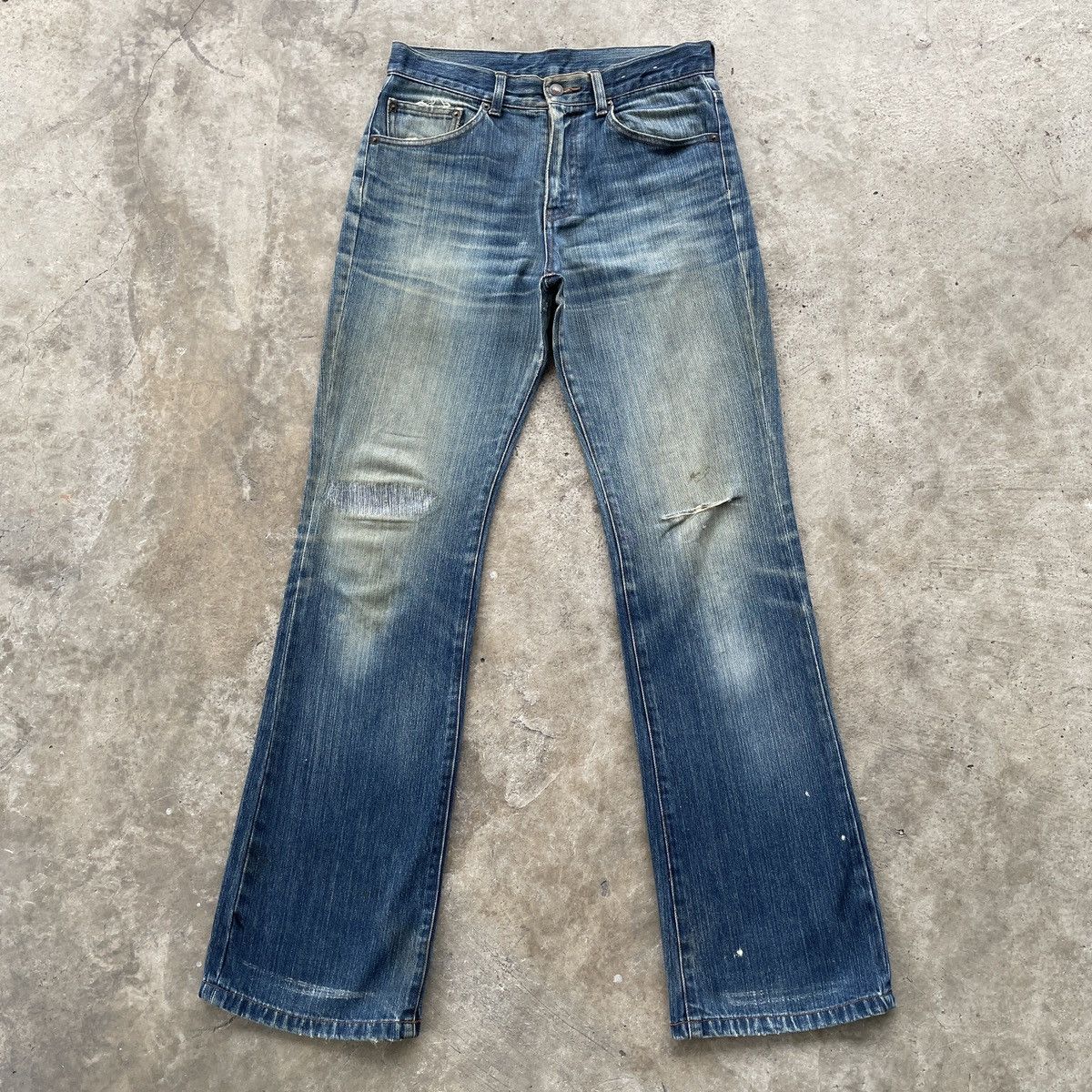Japanese Brand × Vintage Japanese Vintage Faded Rusty Distressed FLARED Jeans Pants Size US 30 / EU 46 - 1 Thumbnail