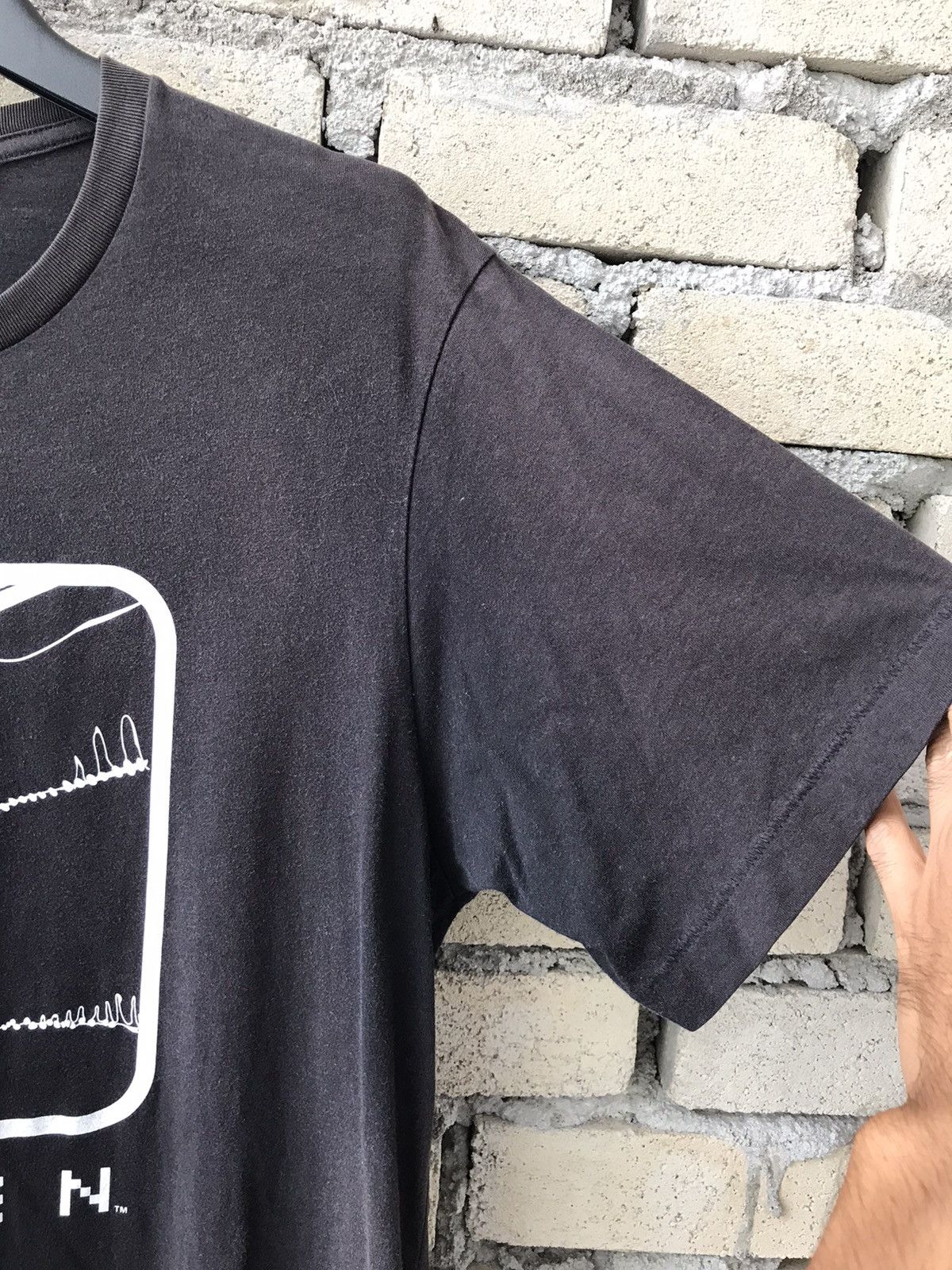 Japanese Brand × Uniqlo Alien X Uniqlo Tee 20th Century Fox Film Corporation Size US XL / EU 56 / 4 - 8 Thumbnail