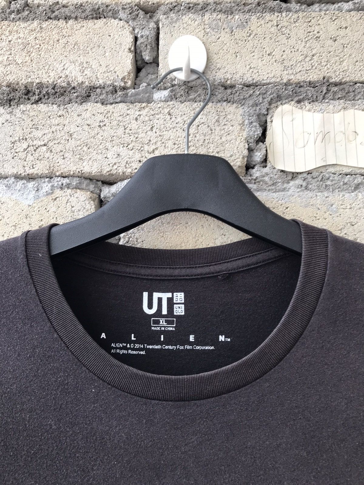 Japanese Brand × Uniqlo Alien X Uniqlo Tee 20th Century Fox Film Corporation Size US XL / EU 56 / 4 - 3 Thumbnail