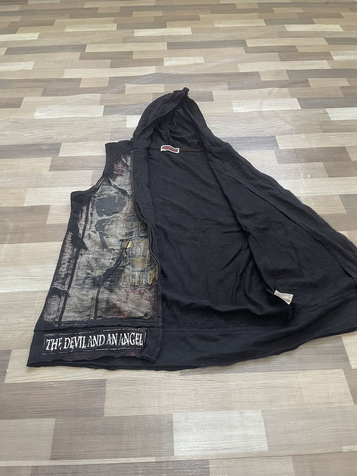 Japanese Brand Hiderock design Size US XS / EU 42 / 0 - 3 Thumbnail