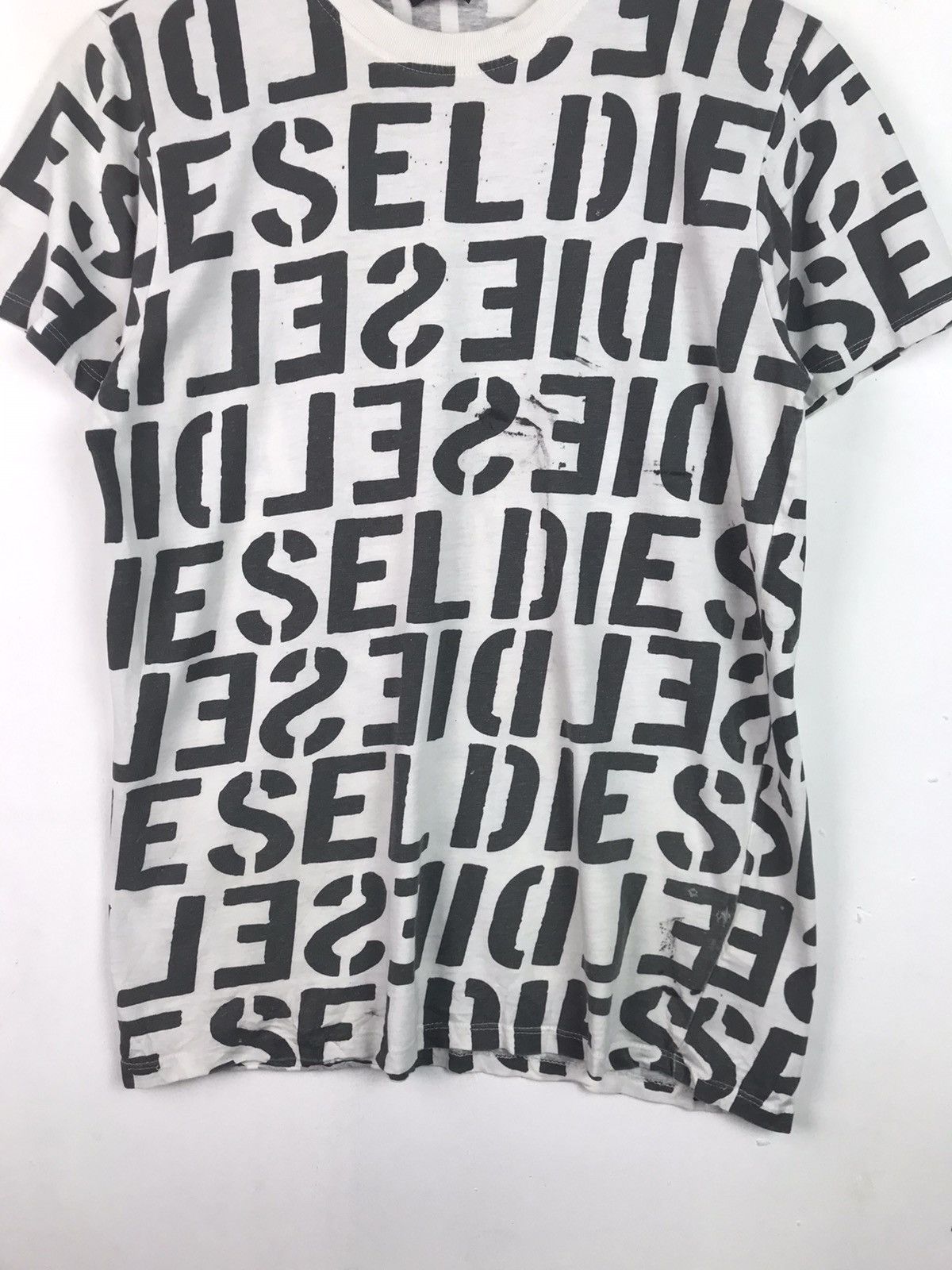 Diesel × Diesel Black Gold × Vintage 🔥Rare🔥Full Monogram Diesel Tee Shirt Size US M / EU 48-50 / 2 - 2 Thumbnail