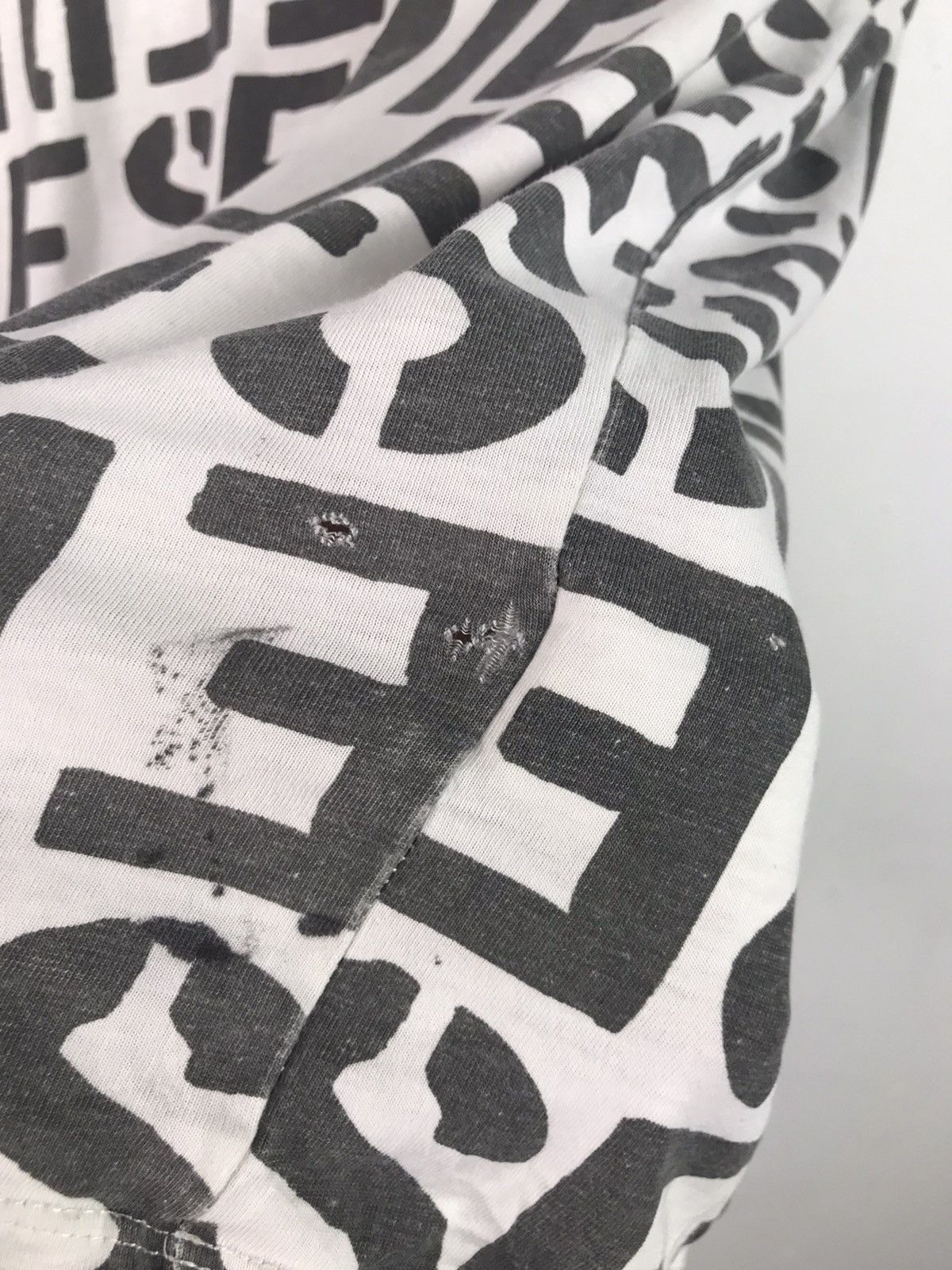 Diesel × Diesel Black Gold × Vintage 🔥Rare🔥Full Monogram Diesel Tee Shirt Size US M / EU 48-50 / 2 - 6 Thumbnail