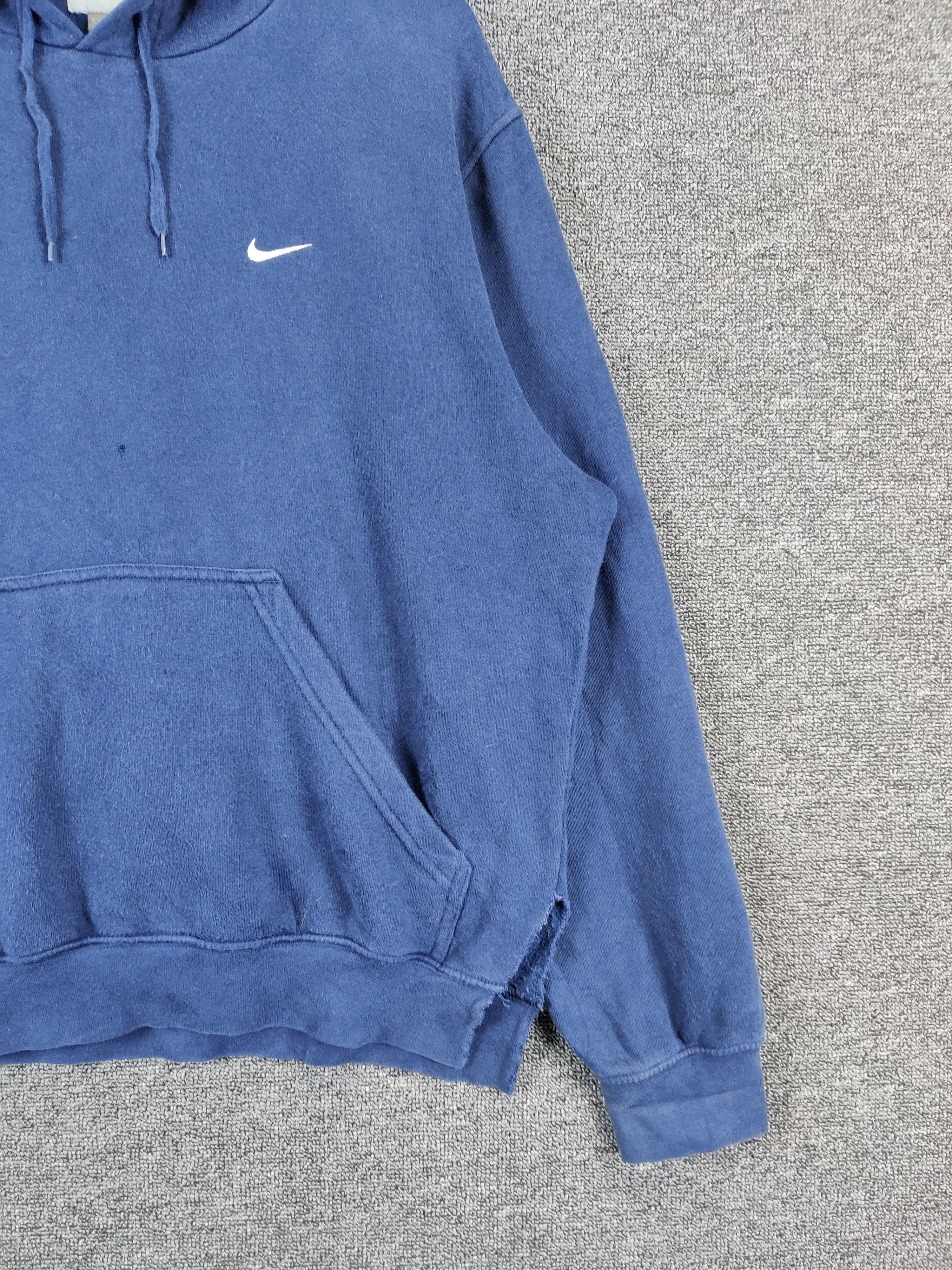 Nike Vintage Nike Swoosh Pullover Sweatshirt Hoodie Size US M / EU 48-50 / 2 - 3 Thumbnail