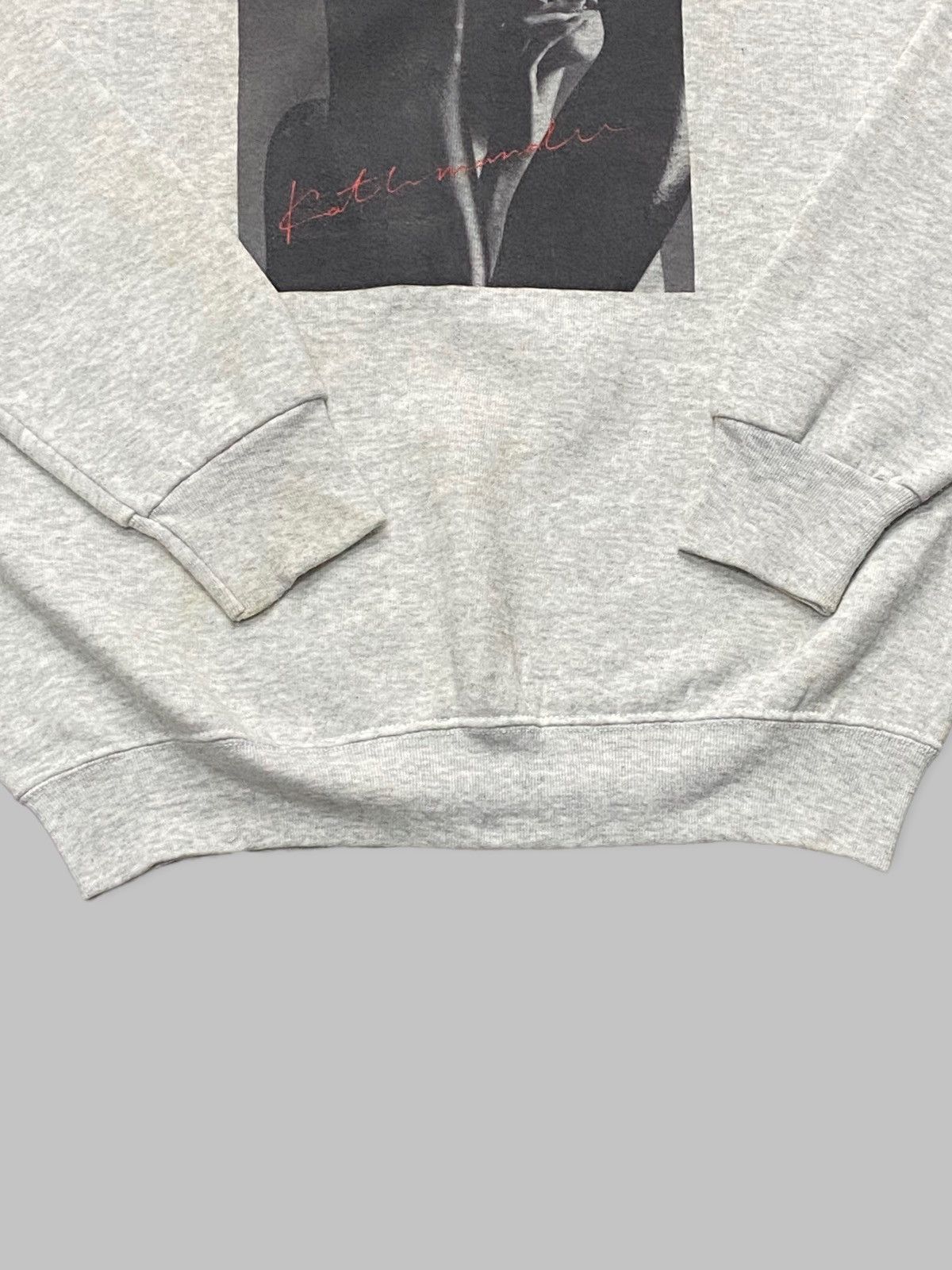 Vintage 90’s Yumi Matsutoya Kathmandu Album Sweatshirt
