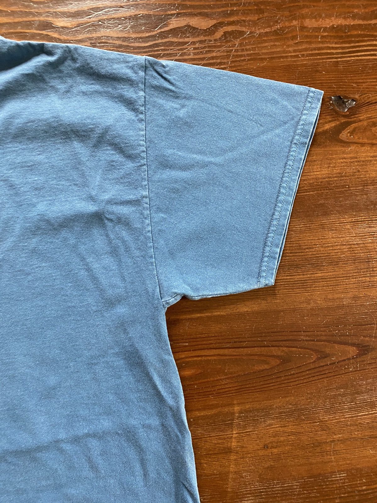 Gildan Vintage Y2K’s Wolves Big Basin State Park Tee Size US XL / EU 56 / 4 - 12 Thumbnail