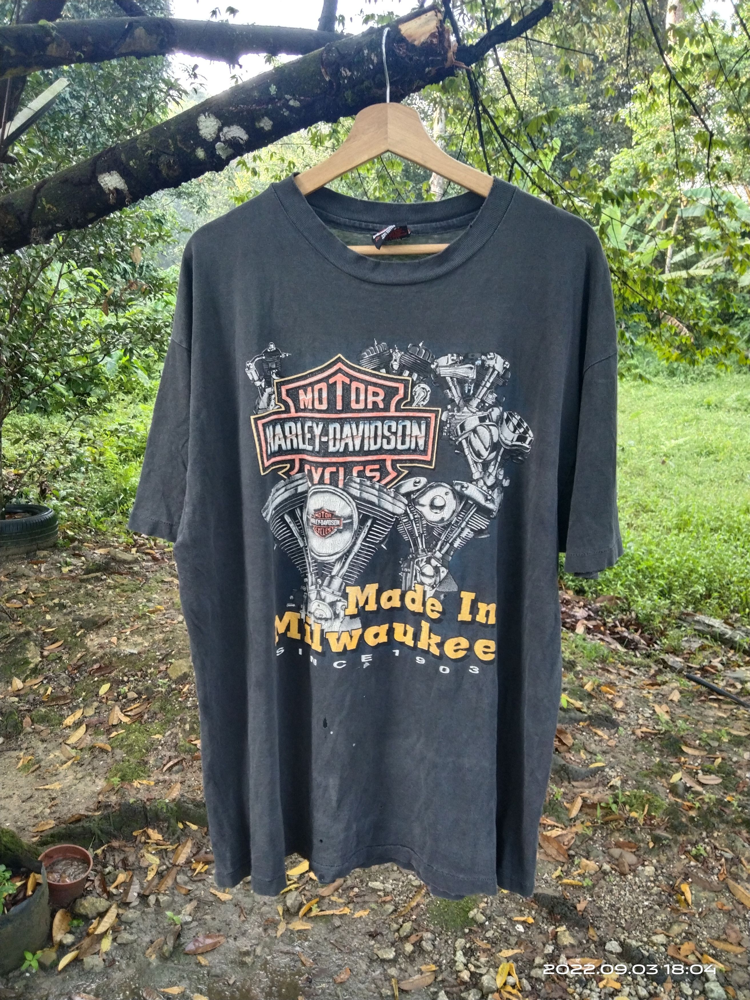 image of Harley Davidson x Vintage Thrash Vintage 90's Harley Dividson in Black Faded, Men's (Size XL)