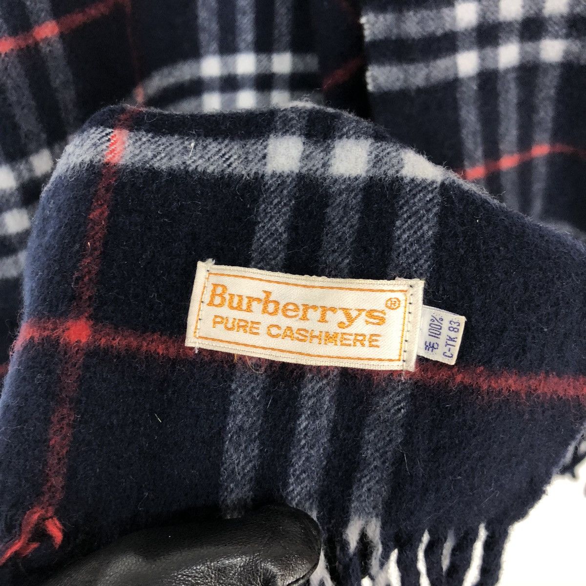 Burberry Vintage Burberrys Fringed Check Pure Cashmere Scarf Size ONE SIZE - 5 Thumbnail