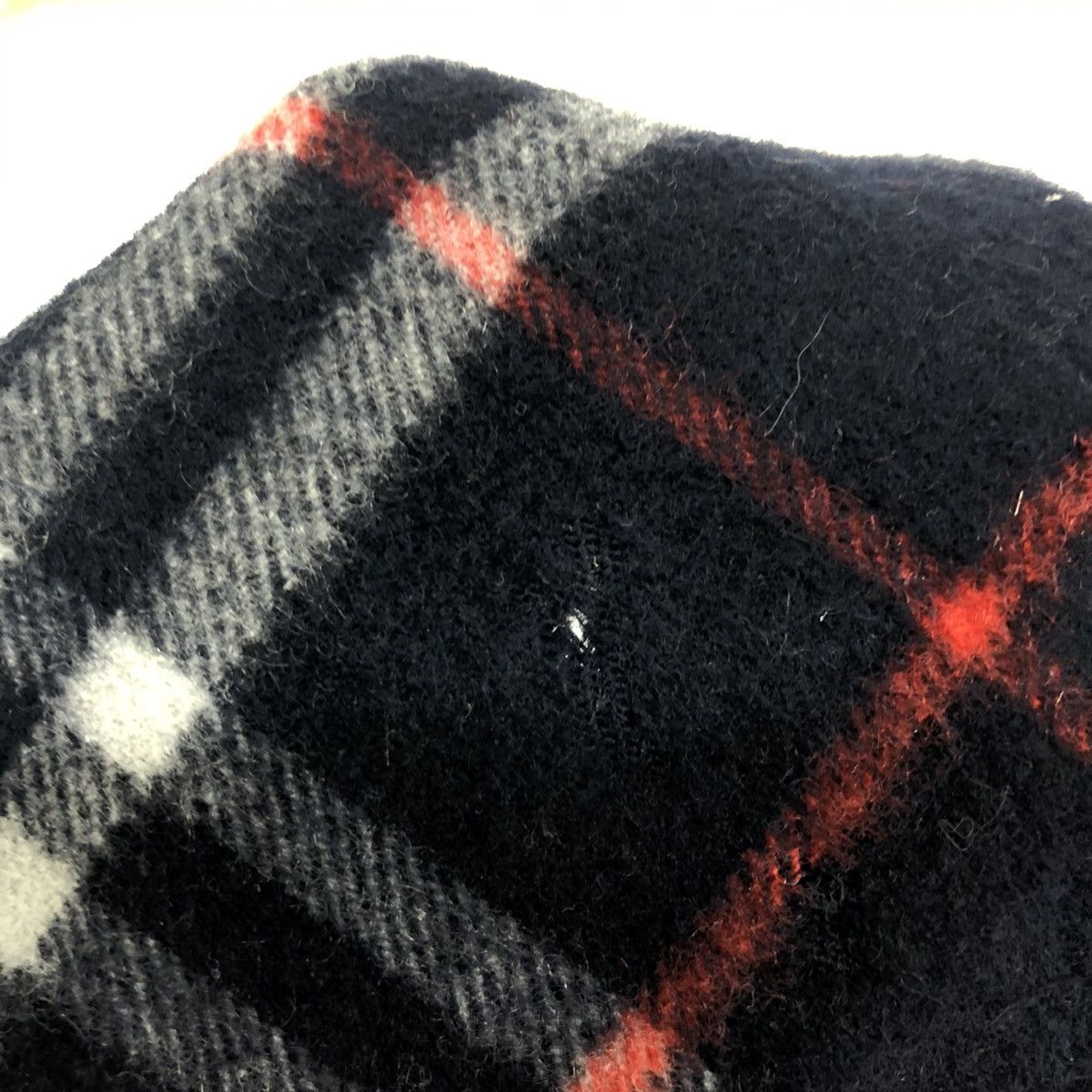 Burberry Vintage Burberrys Fringed Check Pure Cashmere Scarf Size ONE SIZE - 4 Thumbnail