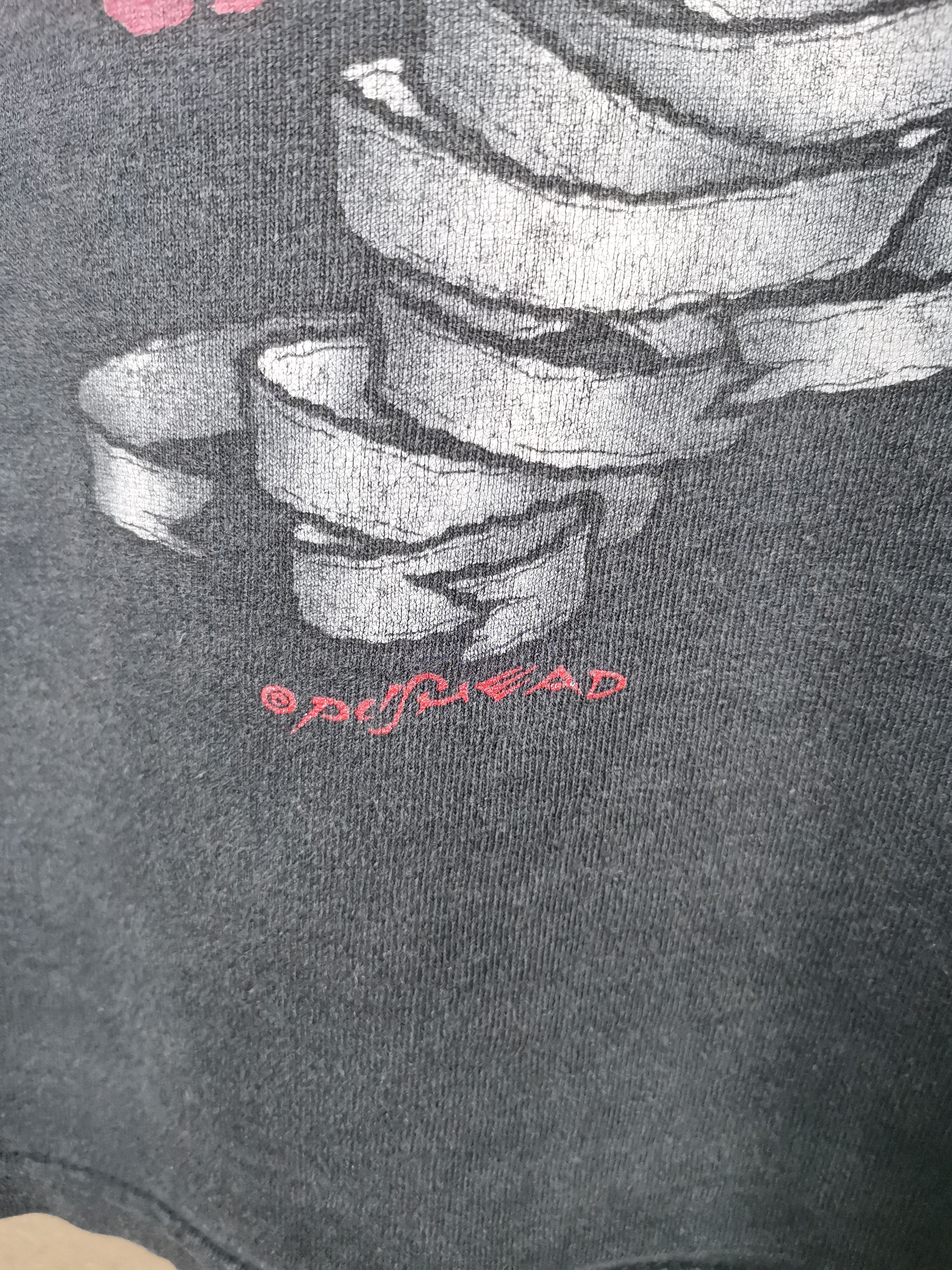 Metallica Vintage Metallica Pushead Tour 2004 Tshirt Sun Faded Size US XL / EU 56 / 4 - 3 Thumbnail