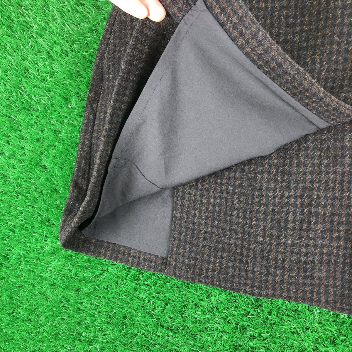 Uniqlo Uniqlo Wool Mini Skirt for Sexy Ladies Size 26" / US 2 / IT 38 - 4 Thumbnail