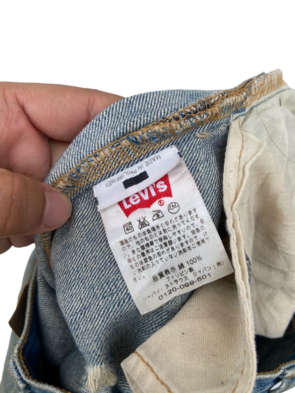 Levi's Levi’s 501 Distressed Jeans Size US 29 - 8 Thumbnail
