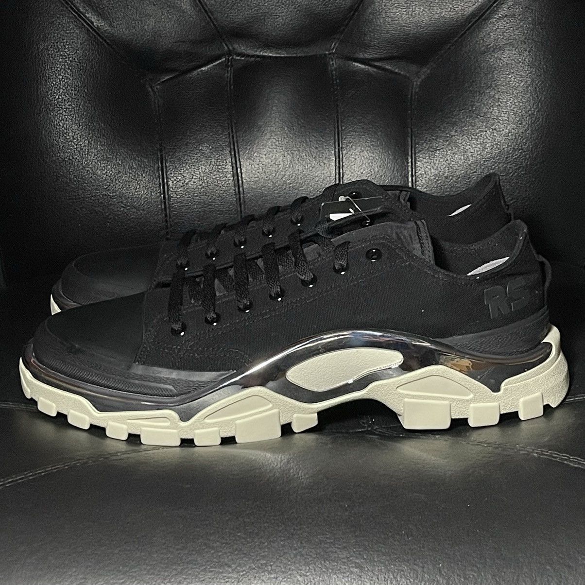 Adidas × Raf Simons Adidas Raf Simons Ozweego Detroit black white Size US 12 / EU 45 - 3 Thumbnail