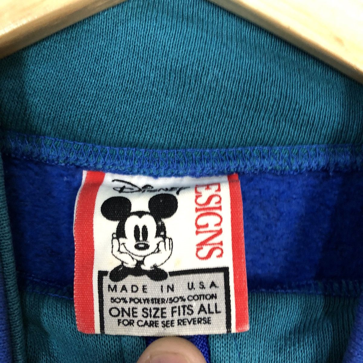 Cartoon Network × Disney × Vintage Disney goofy embroidered vintage Blue Sweatshirt #5627 Size US L / EU 52-54 / 3 - 10 Thumbnail