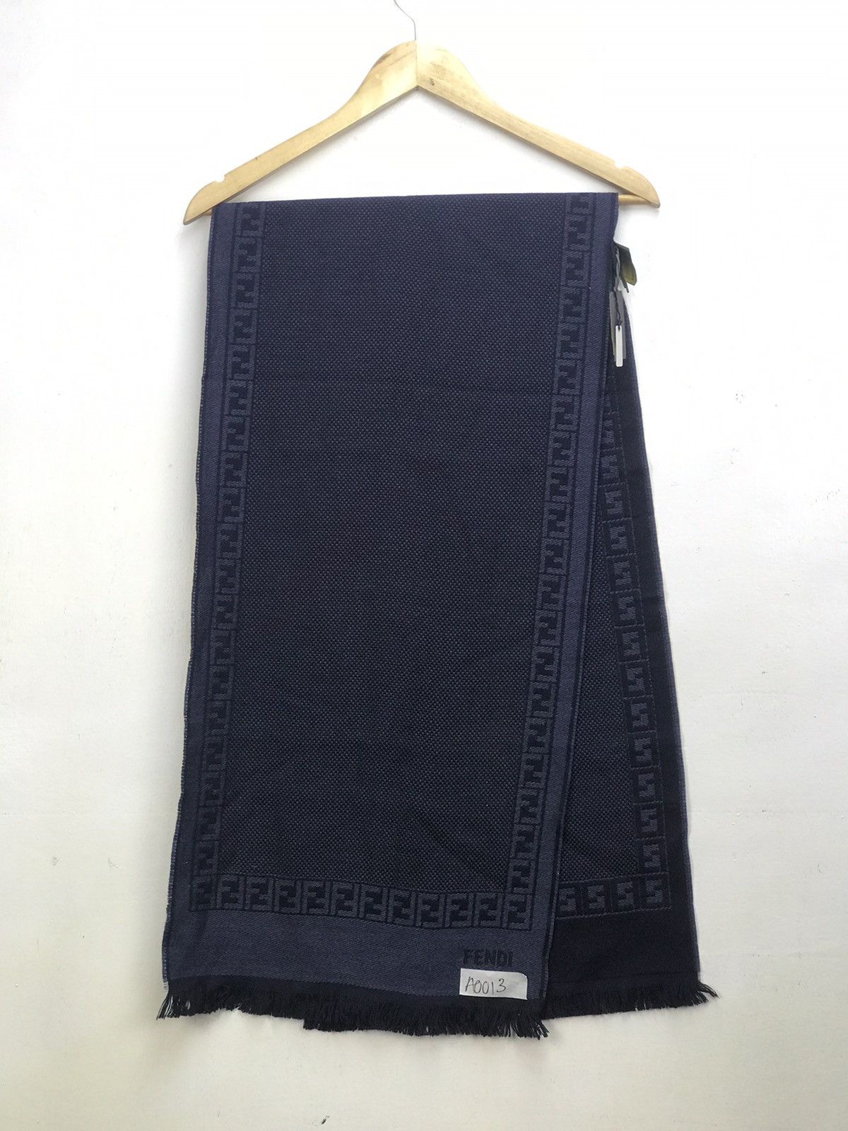 Fendi Fendi Monogram NWT Muffler Size ONE SIZE - 2 Thumbnail