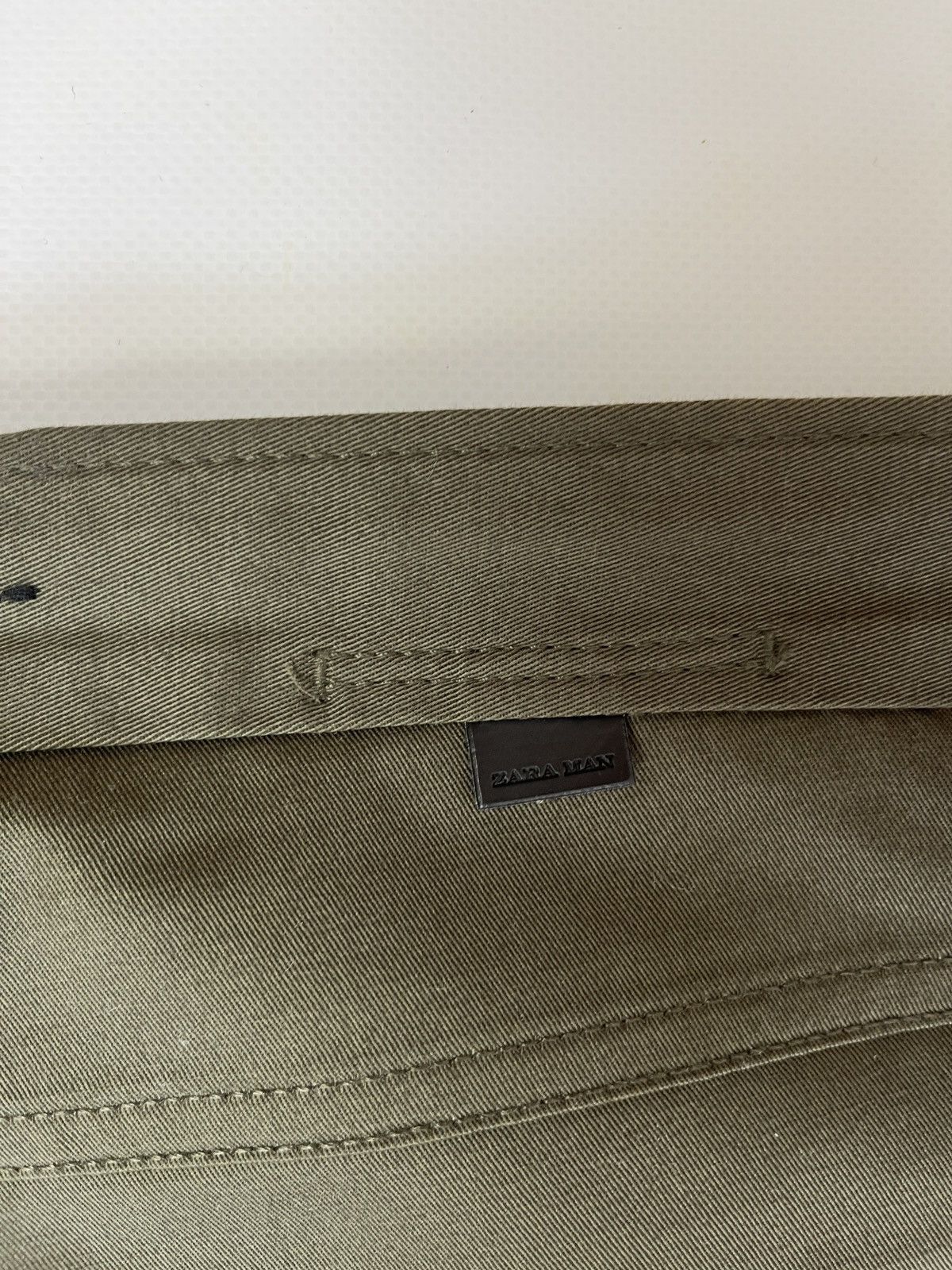 Zara Zara Man basic khaki chino pants trousers Size US 32 / EU 48 - 16 Thumbnail