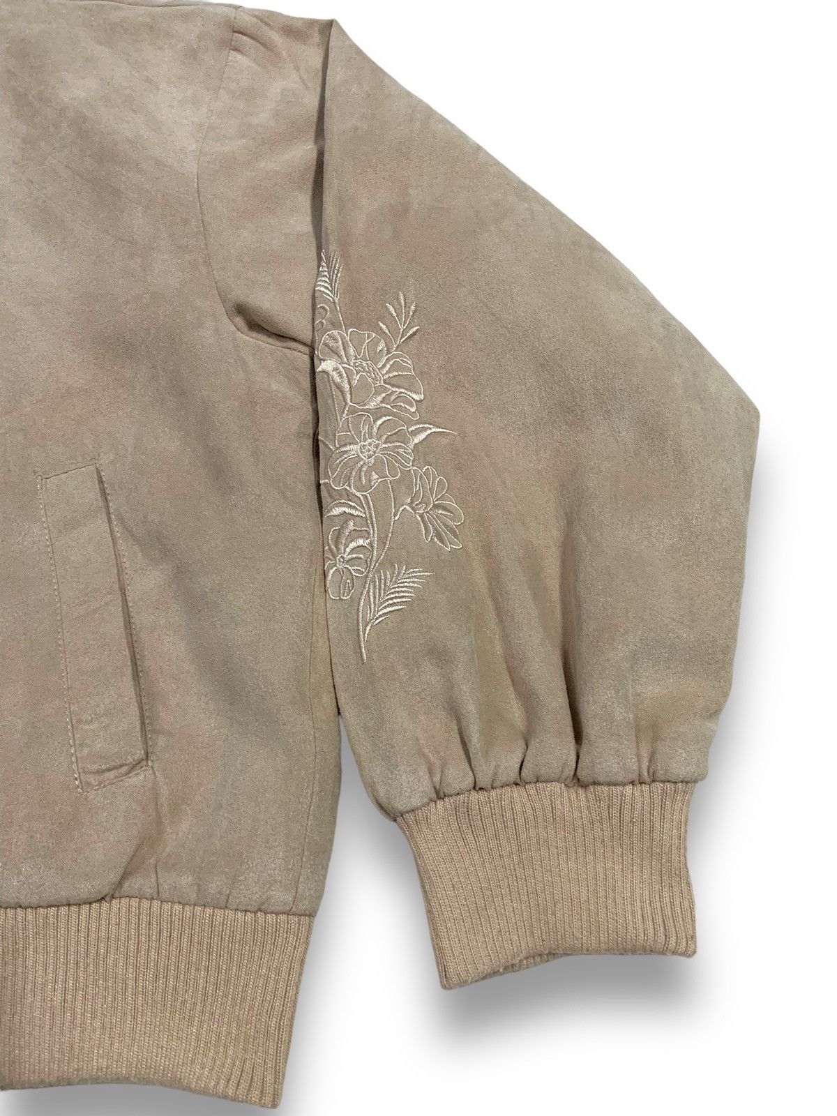 Beauty Beast Japanese Brand L’espoir Floral Embroidered Bomber Jacket Size L / US 10 / IT 46 - 11 Thumbnail