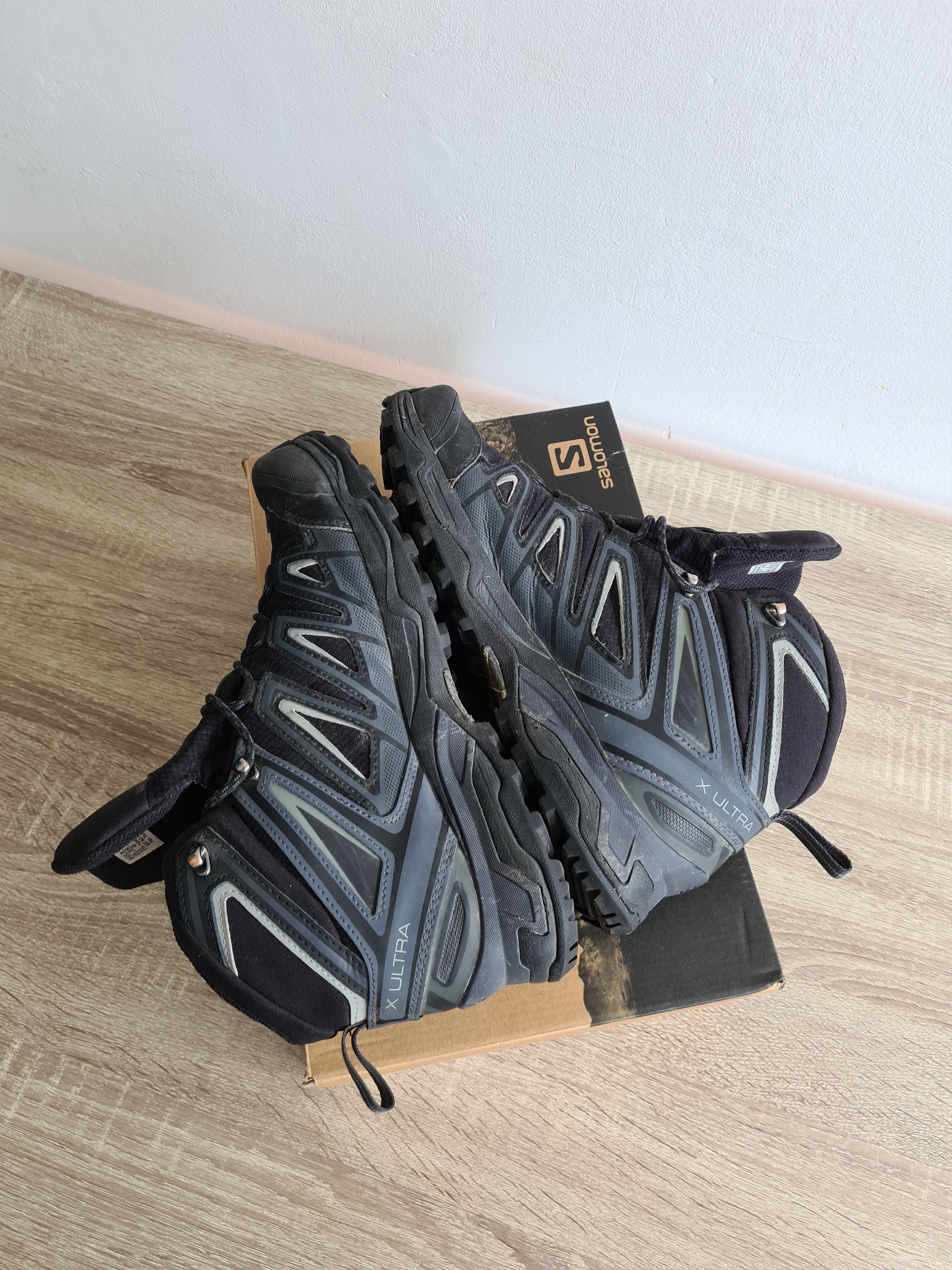 Salomon X Ultra 3 Mid GTX Size US 7 / EU 40 - 3 Thumbnail