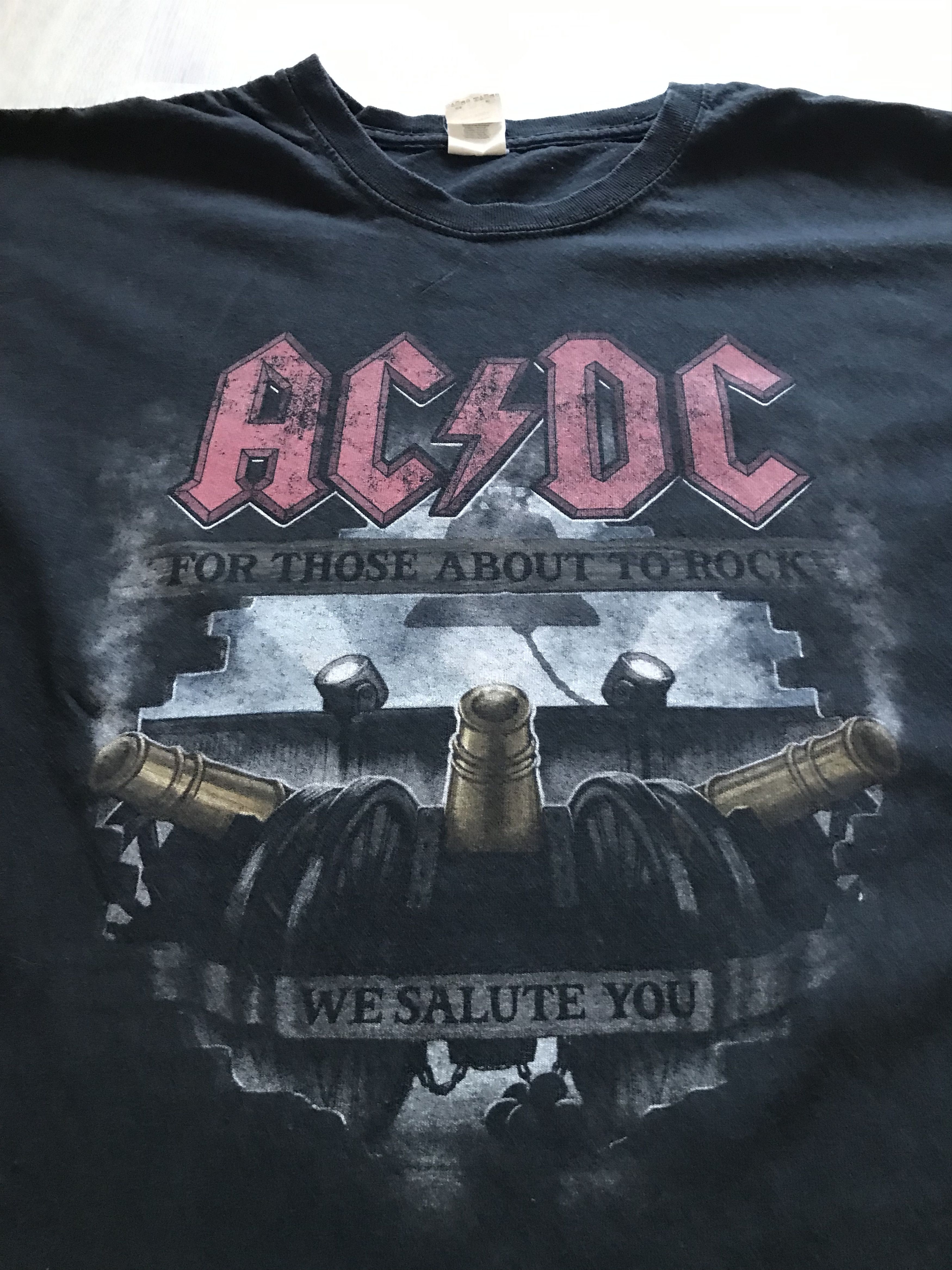 AC/DC AC/DC Rock tee for those about to rock we salute you Size US XXL / EU 58 / 5 - 5 Thumbnail