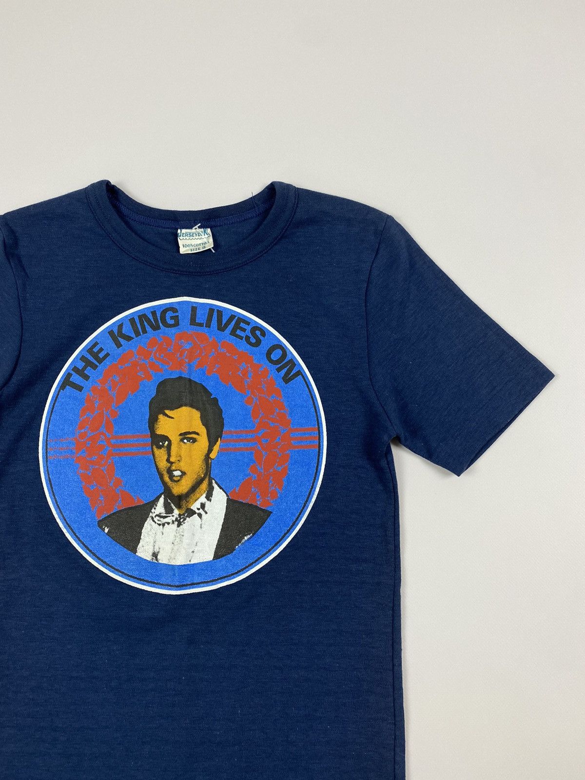 Band Tees × Vintage Vintage Elvis Presley The King Lives On T-Shirt Size S / US 4 / IT 40 - 4 Thumbnail