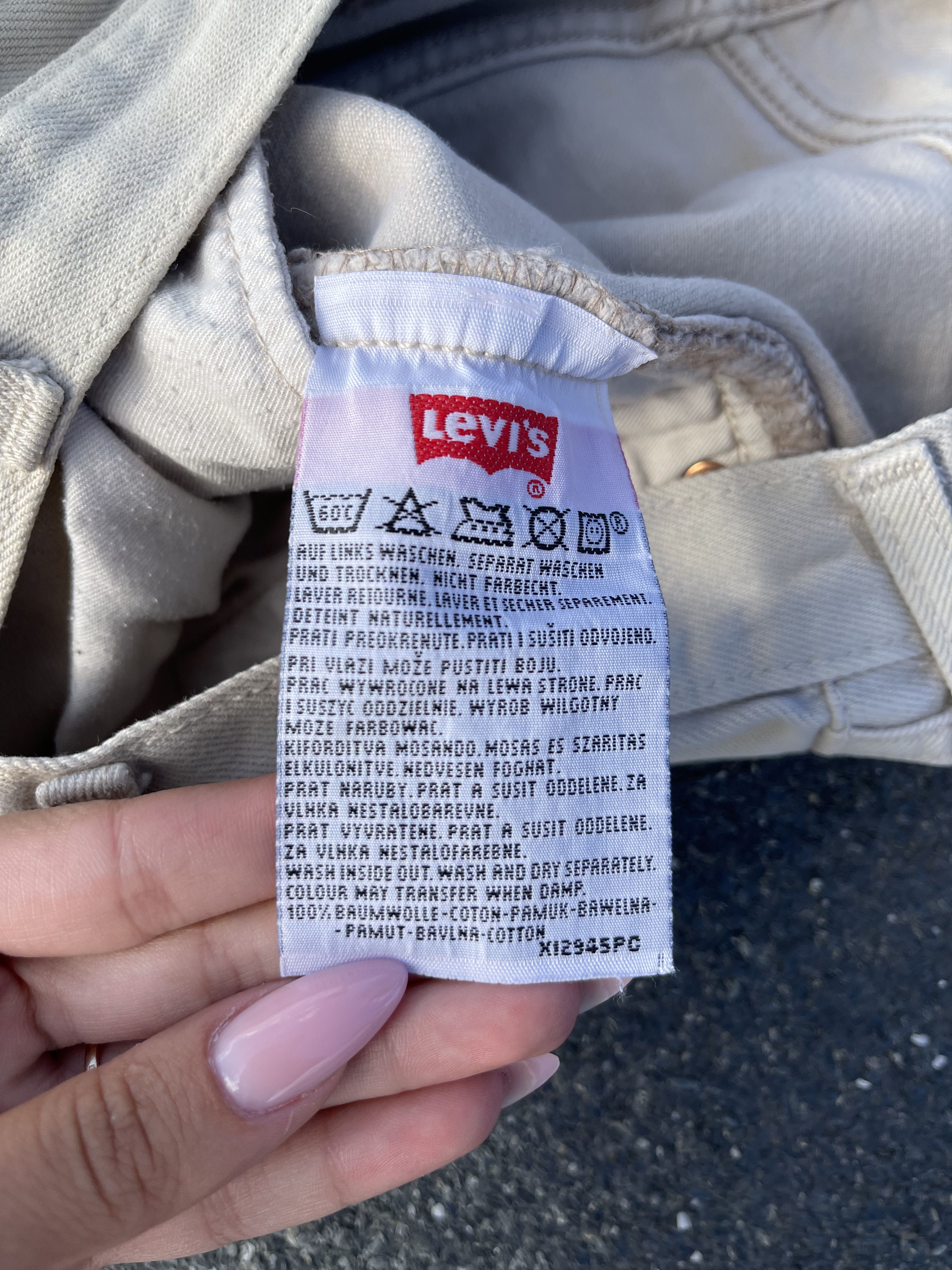 Levi's × Levi's Vintage Clothing × Vintage Vintage Levi's 501 Cream Denim Pant Size US 33 - 12 Thumbnail