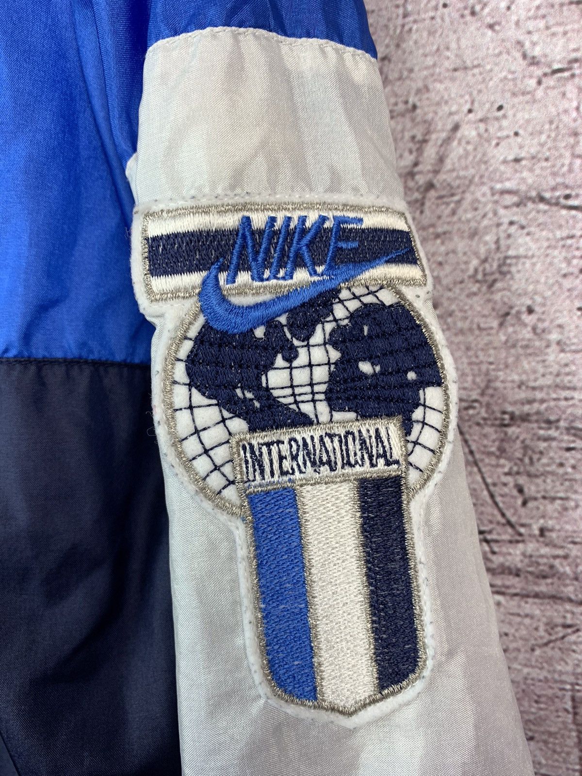 Nike Nike Tracksuit International 80-90s Y2K Vintage Jacket Size US L / EU 52-54 / 3 - 6 Thumbnail