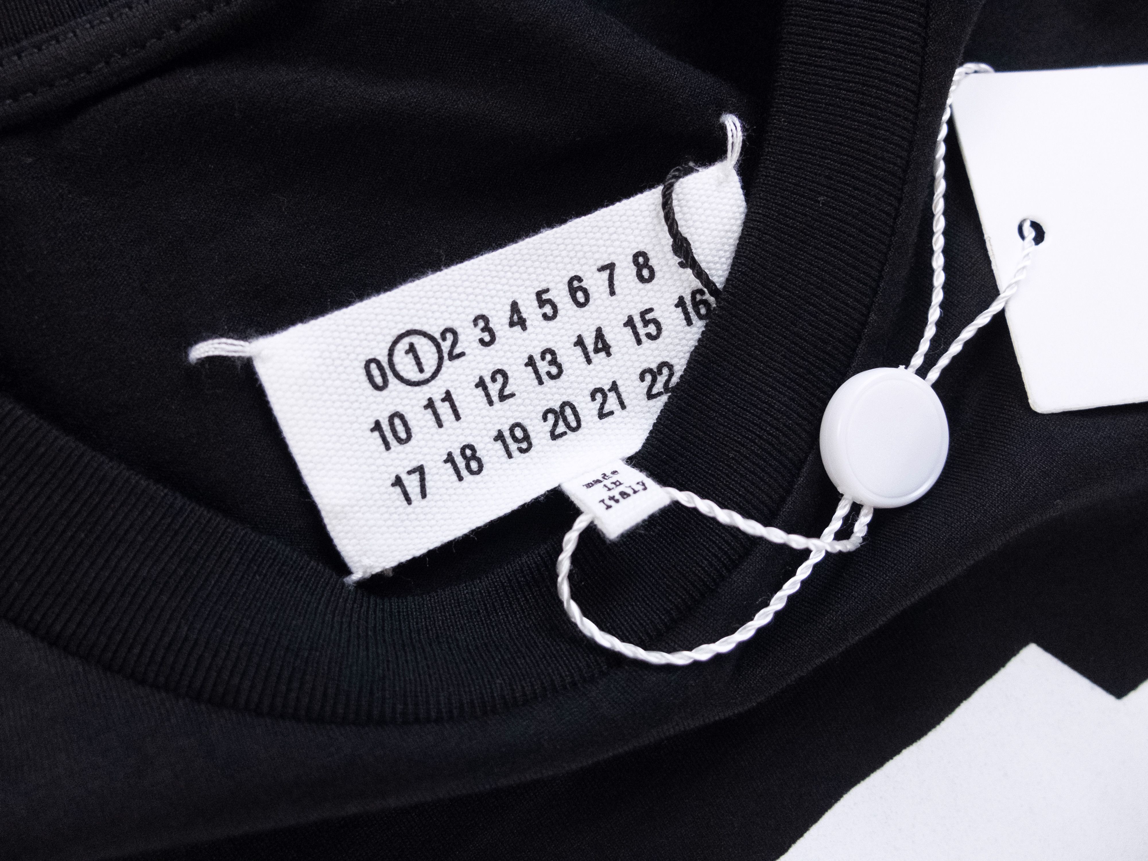 Maison Margiela MAISON MARTIN MARGIELA logo print black white t-shirt Medium Size M / US 6-8 / IT 42-44 - 3 Thumbnail