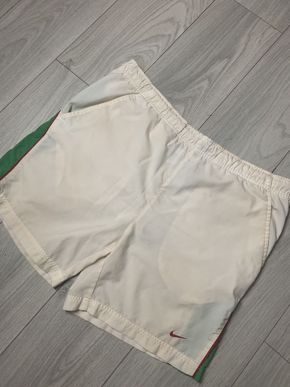Nike × Vintage Vintage Shorts Nike Swoosh Size US 36 / EU 52 - 2 Thumbnail