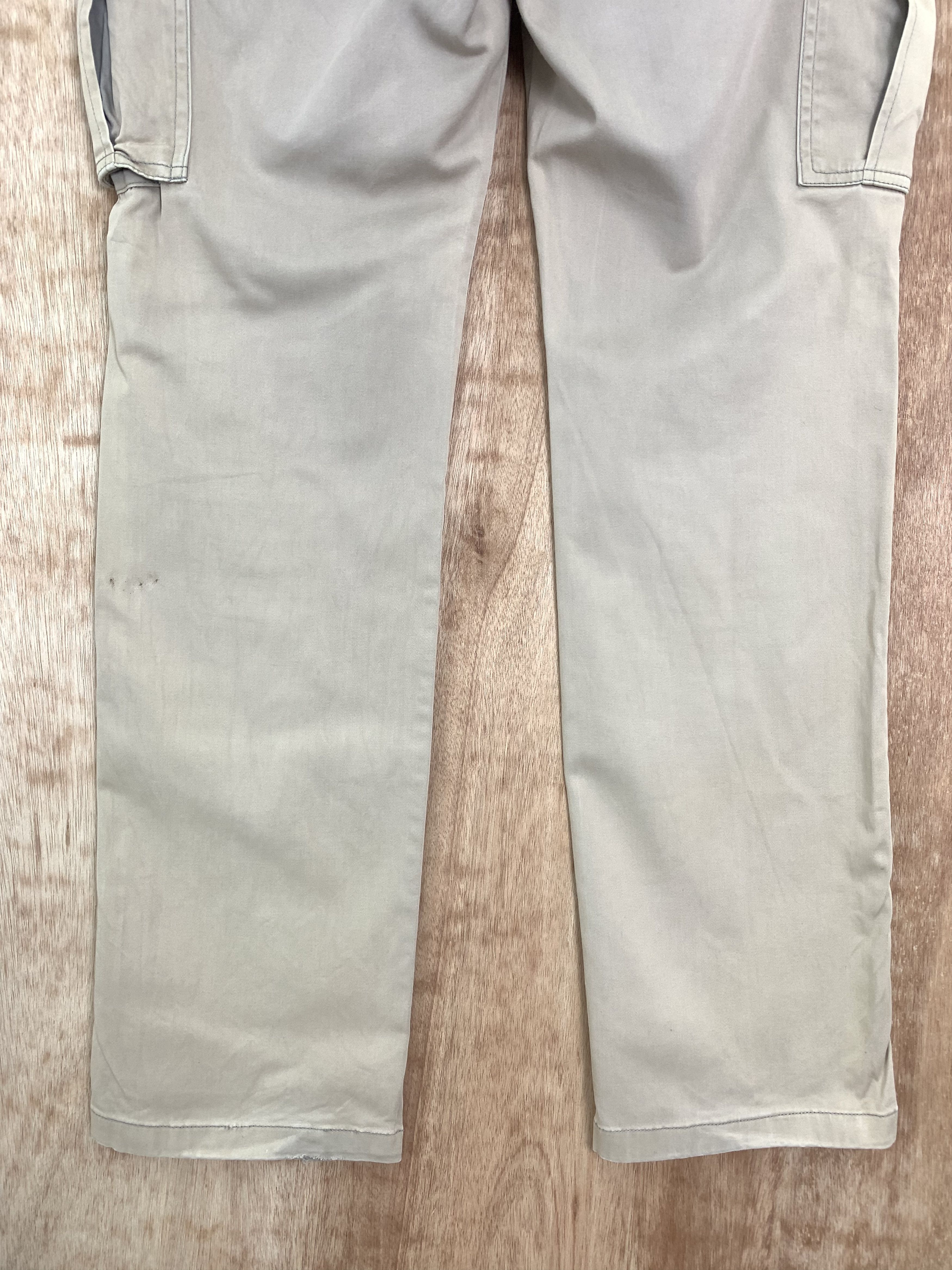 Japanese Brand Cargo Pants Mulitpocket Utilty Vintage Streetwear Size US 32 / EU 48 - 11 Thumbnail