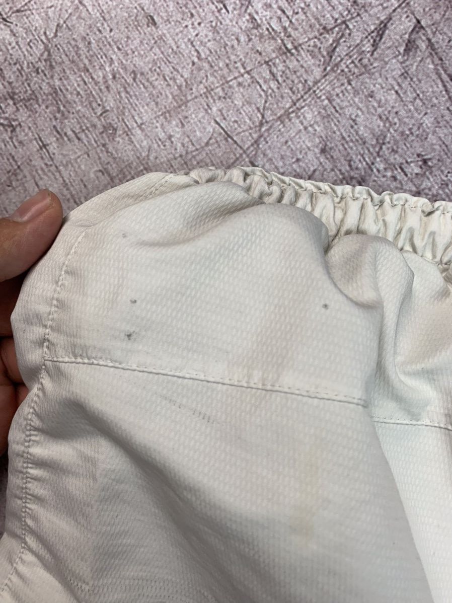 Nike Vintage Nike Arsenal Y2K Hype Shorts Size US 32 / EU 48 - 6 Thumbnail