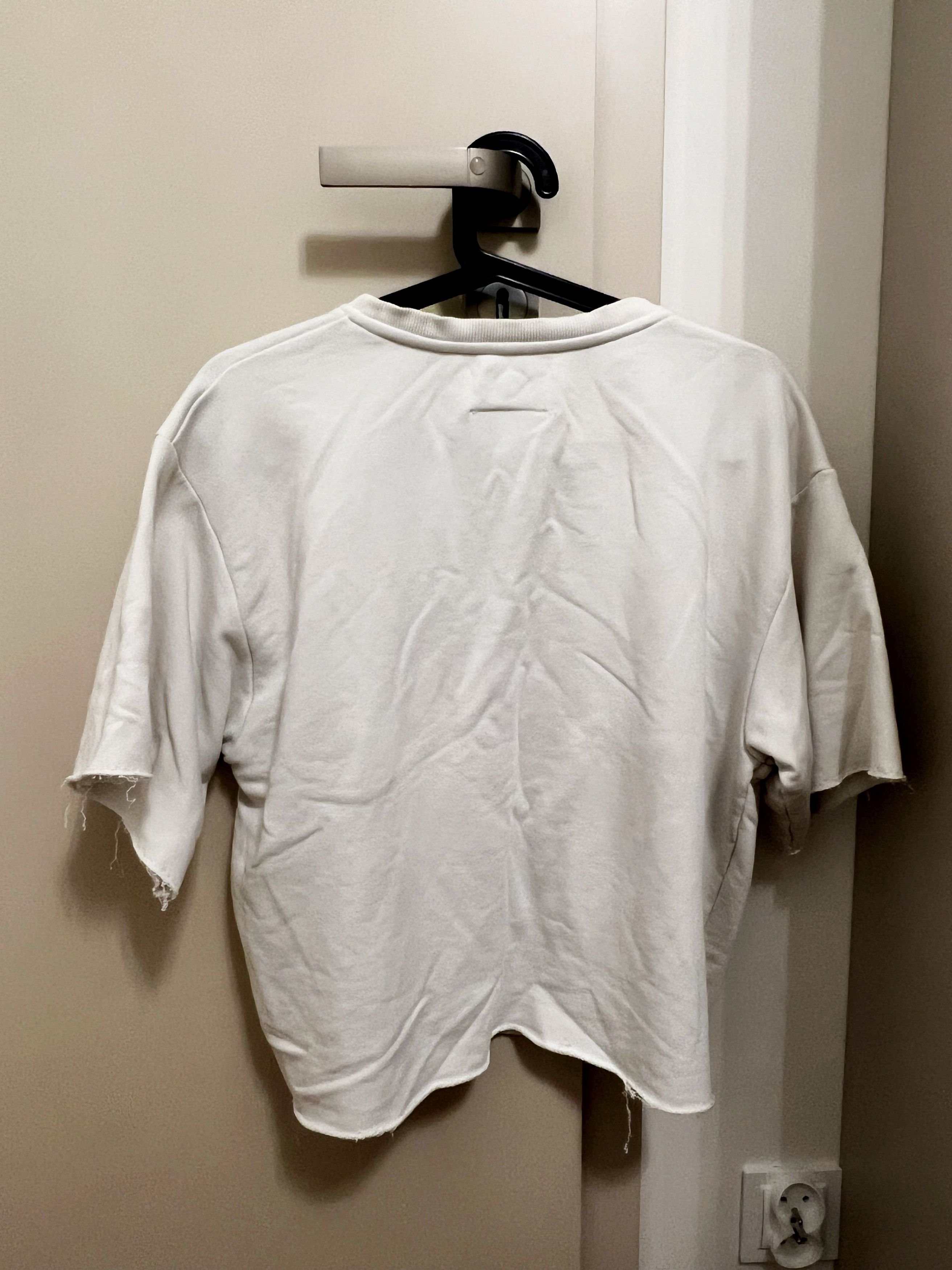 Maison Margiela MM6 Maison Margiela Spellout Logo White Tee S Size S / US 4 / IT 40 - 3 Thumbnail