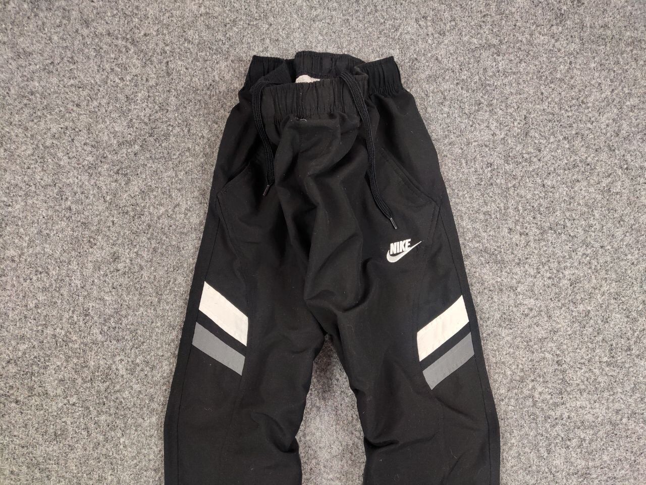 Nike Nike Track Vintage Pants Swoosh Y2K Drill Nylon Joggers Rare Size US 34 / EU 50 - 6 Thumbnail
