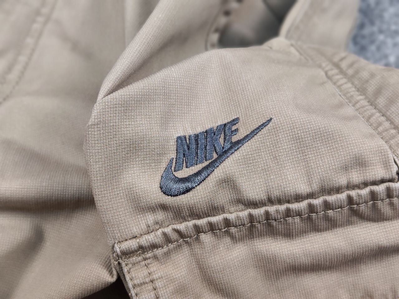 Nike Vintage Nike Cargo Casual Shorts Streetwear Travis Scott Size US 32 / EU 48 - 12 Thumbnail