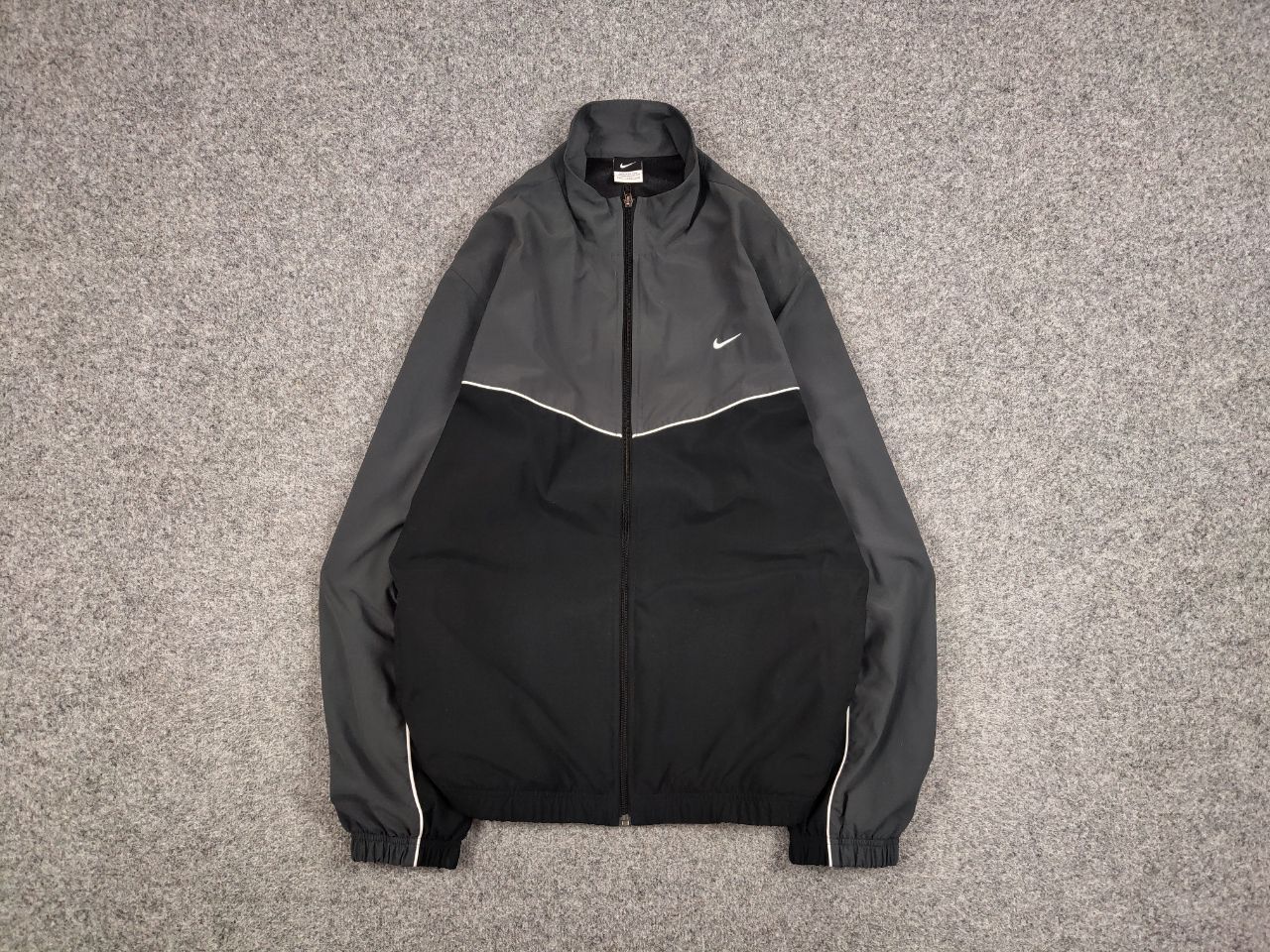 Nike Vintage Y2K Nike Swoosh Black Drill Lightweight Track Jacket Size US XL / EU 56 / 4 - 1 Thumbnail