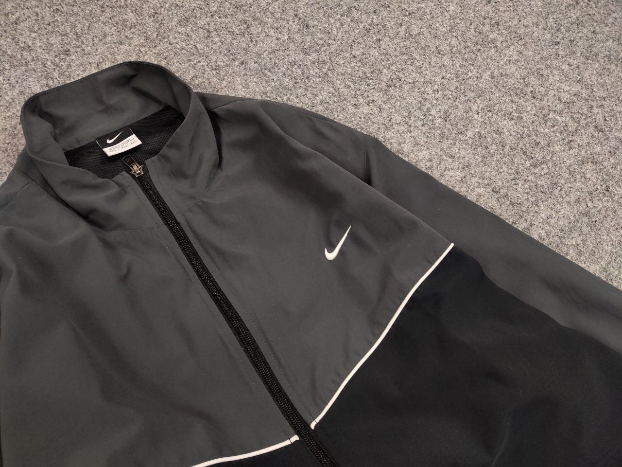 Nike Vintage Y2K Nike Swoosh Black Drill Lightweight Track Jacket Size US XL / EU 56 / 4 - 12 Thumbnail
