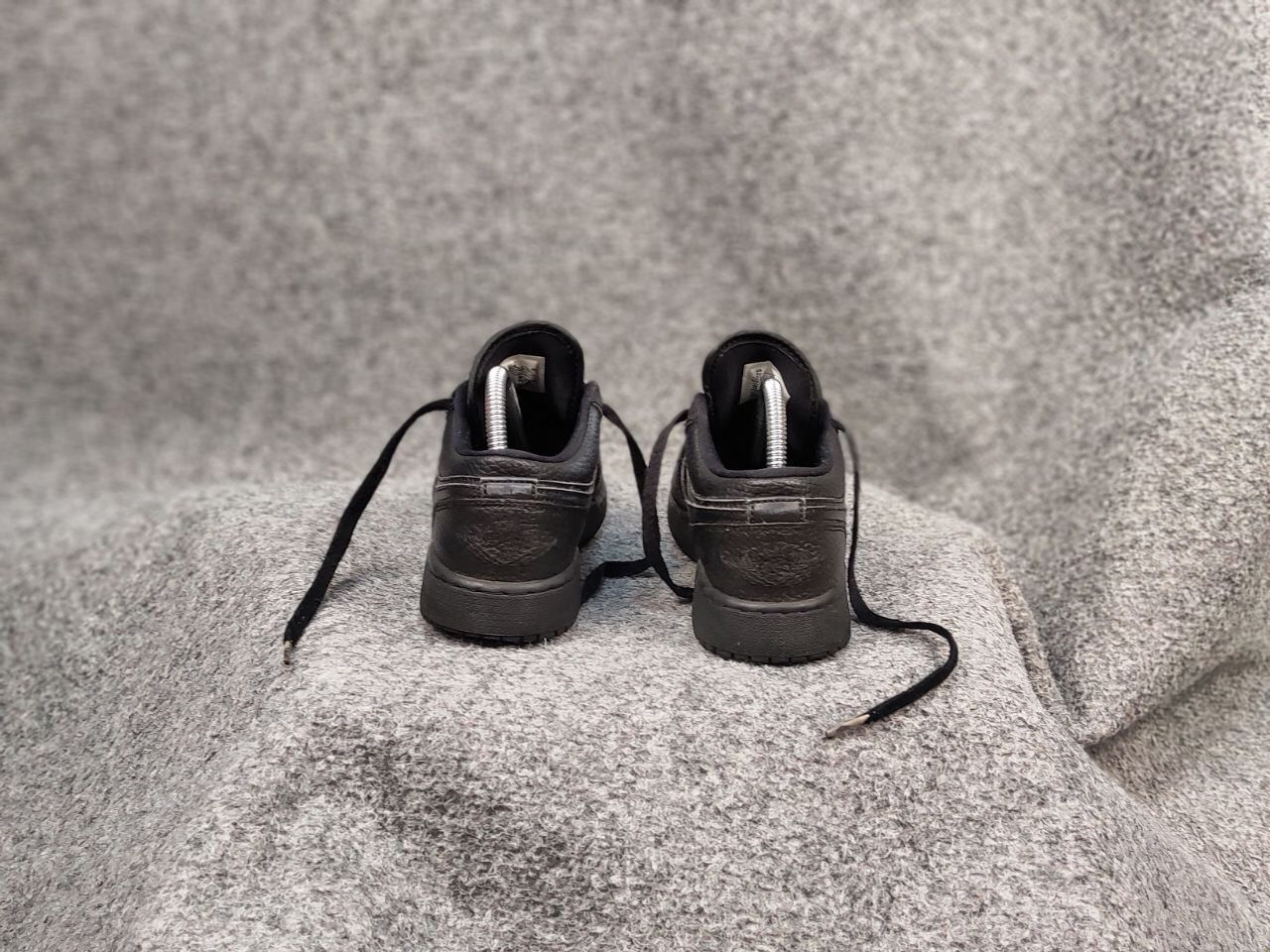 Nike Nike Air Jordan 1 Gs Low Triple Black Retro Leather Sneakers Size US 6.5 / IT 36.5 - 7 Thumbnail