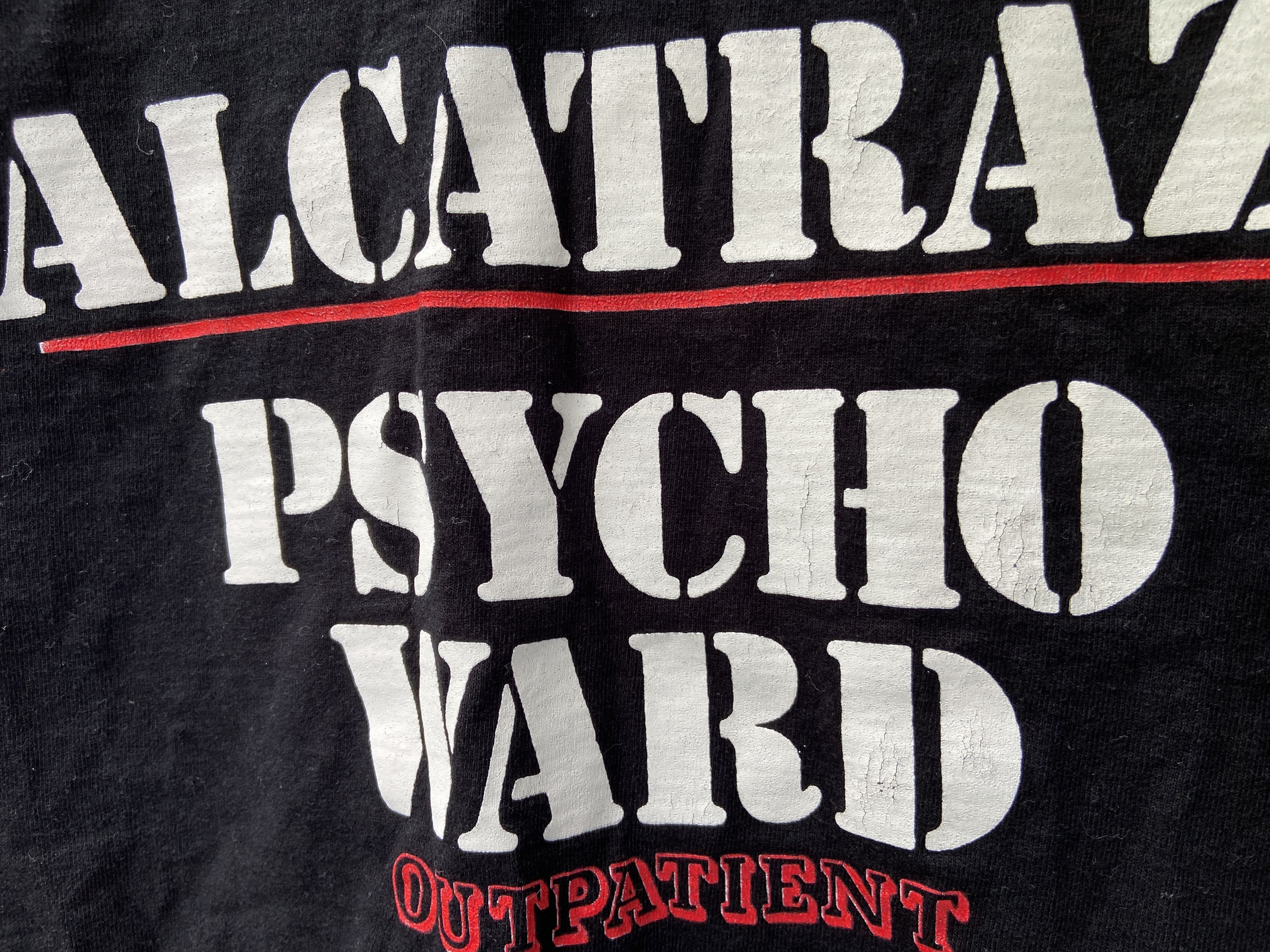 Vintage 90s Vintage Alcatraz Prison Psycho Ward Tee Size US M / EU 48-50 / 2 - 3 Thumbnail