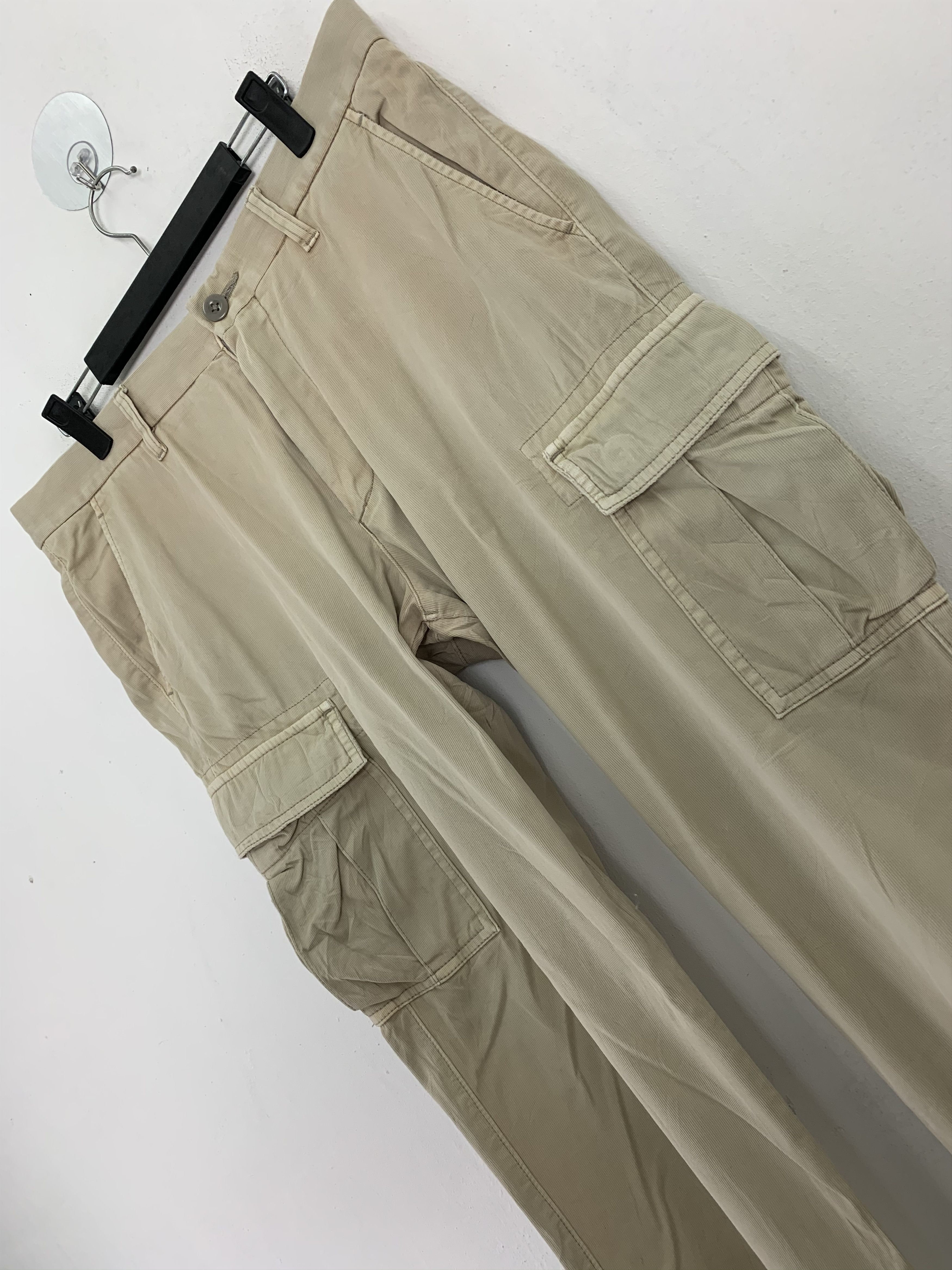 Japanese Brand Cargo Pants Uniqlo Soft Multipocket Utility Streetwear pant Size US 32 / EU 48 - 8 Thumbnail