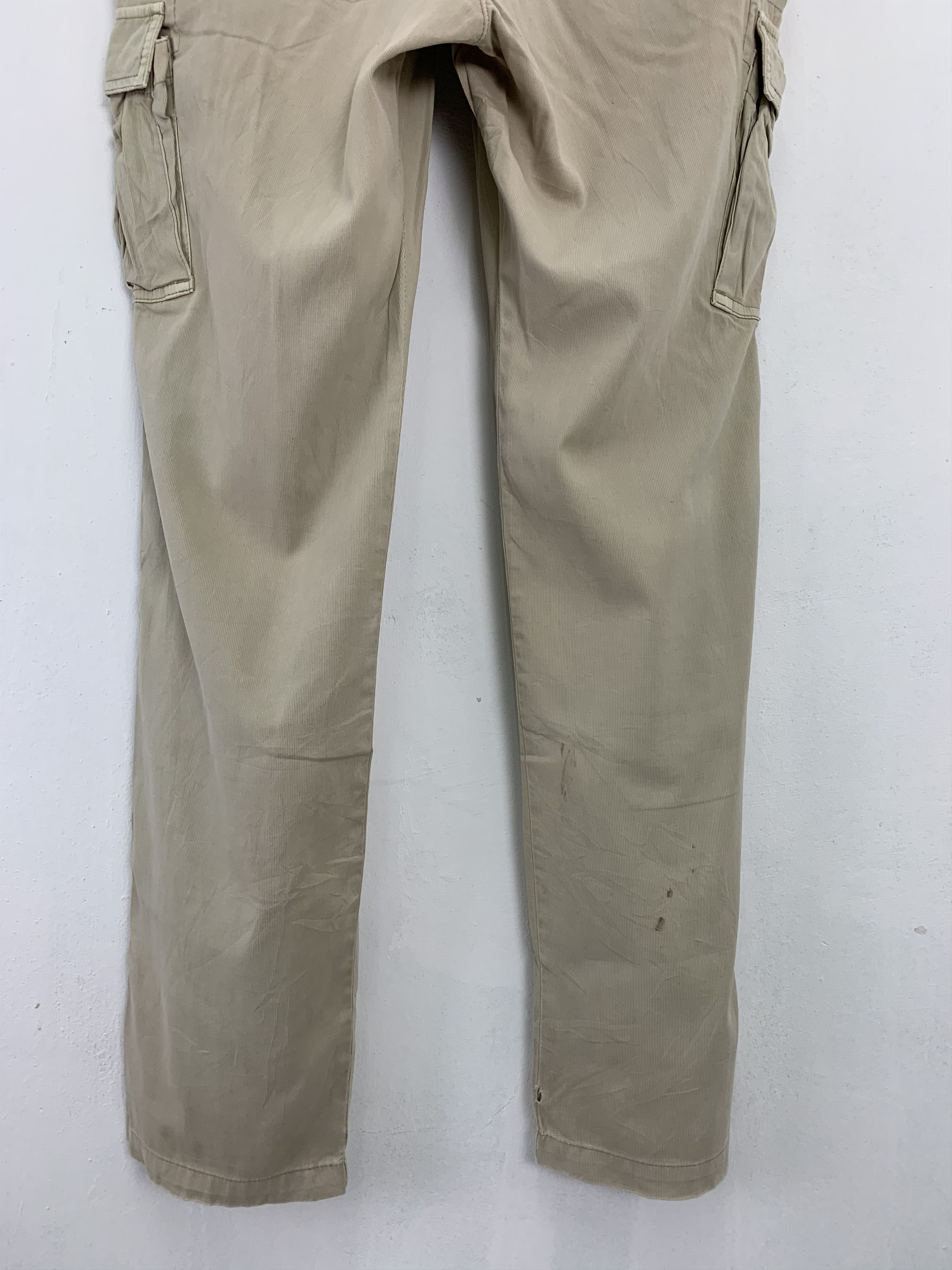 Japanese Brand Cargo Pants Uniqlo Soft Multipocket Utility Streetwear pant Size US 32 / EU 48 - 12 Thumbnail
