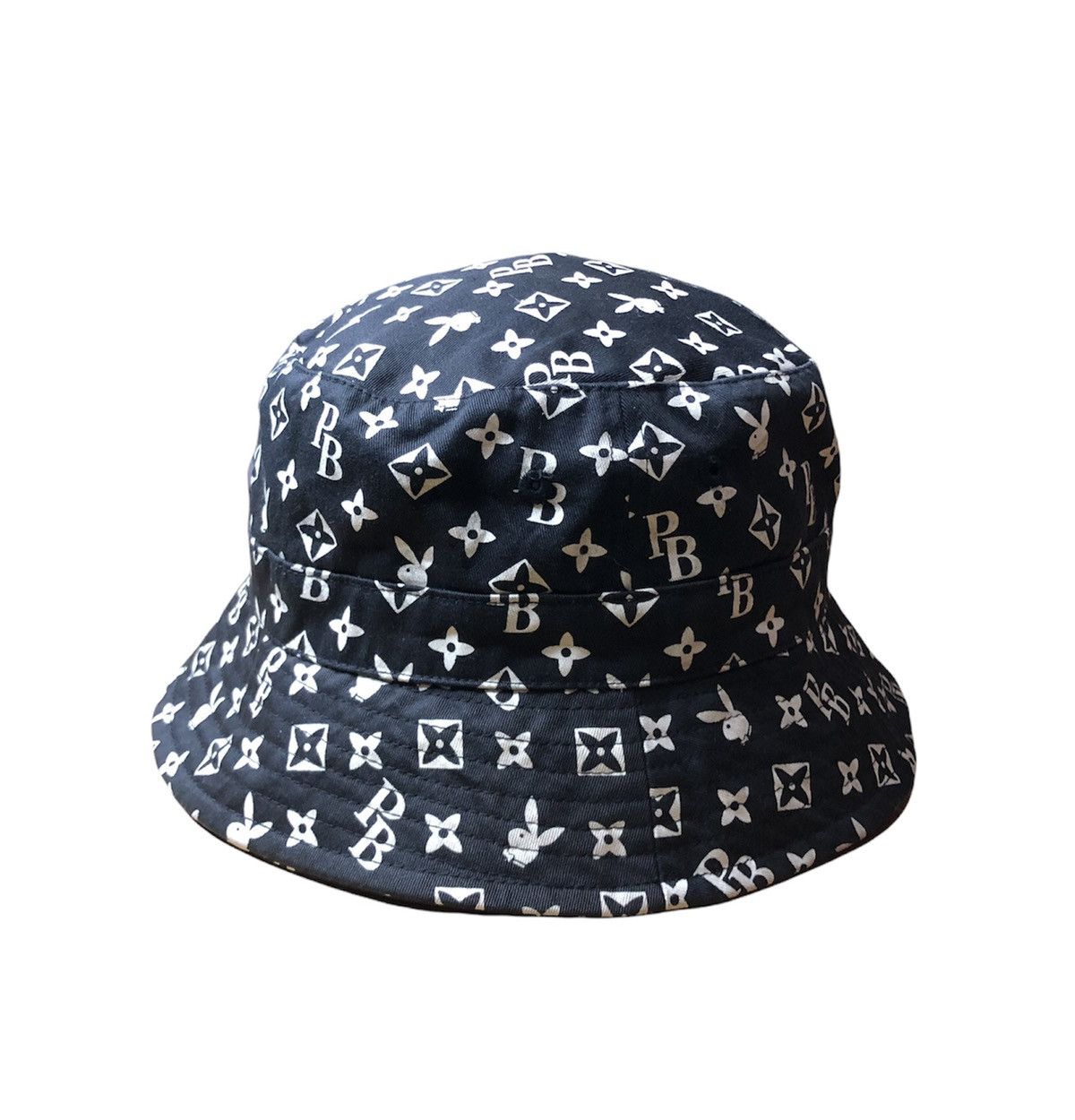 Playboy Rare Vintage Playboy LV Bunny Monogram Bucket hat Size ONE SIZE - 2 Thumbnail